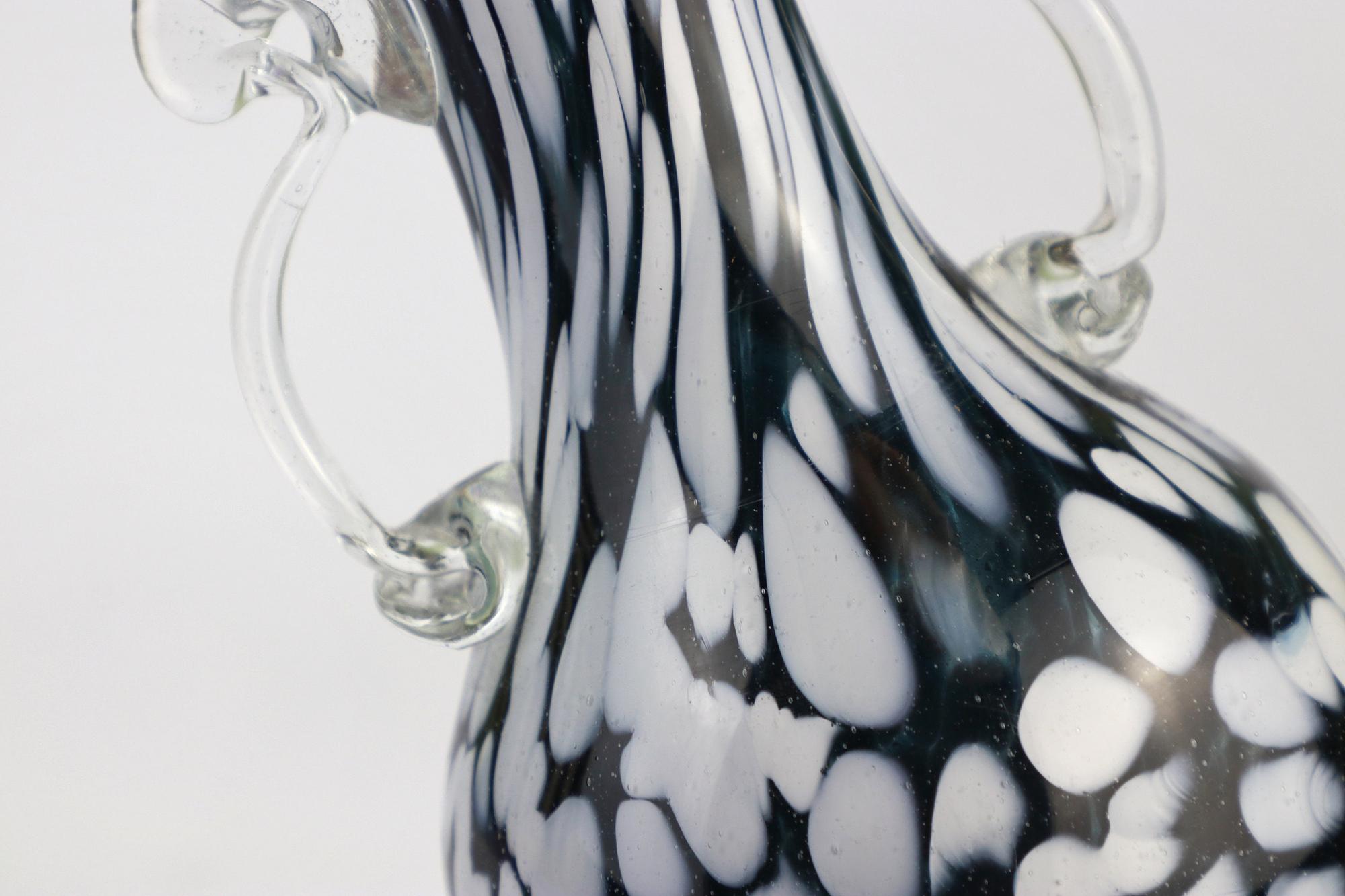 Vintage Murano Blumenvase Italien 1960er Schwarz-Weiß Swirl 4