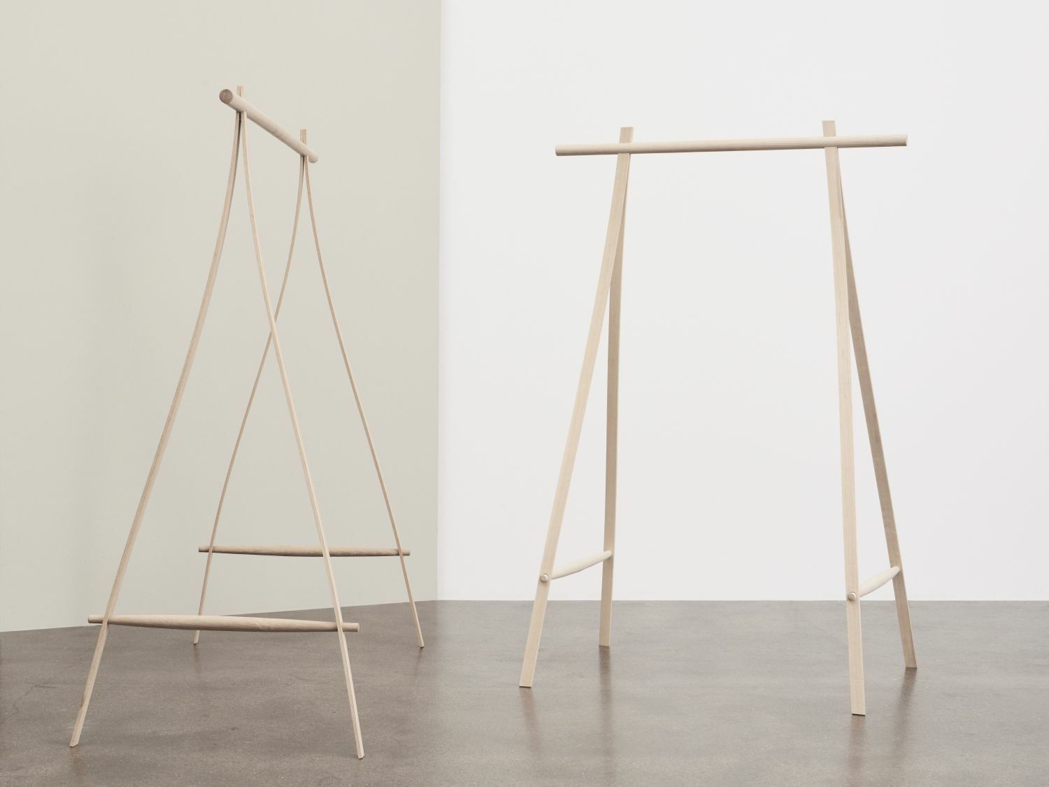 Coat Stand Kleiderständer Braun 1