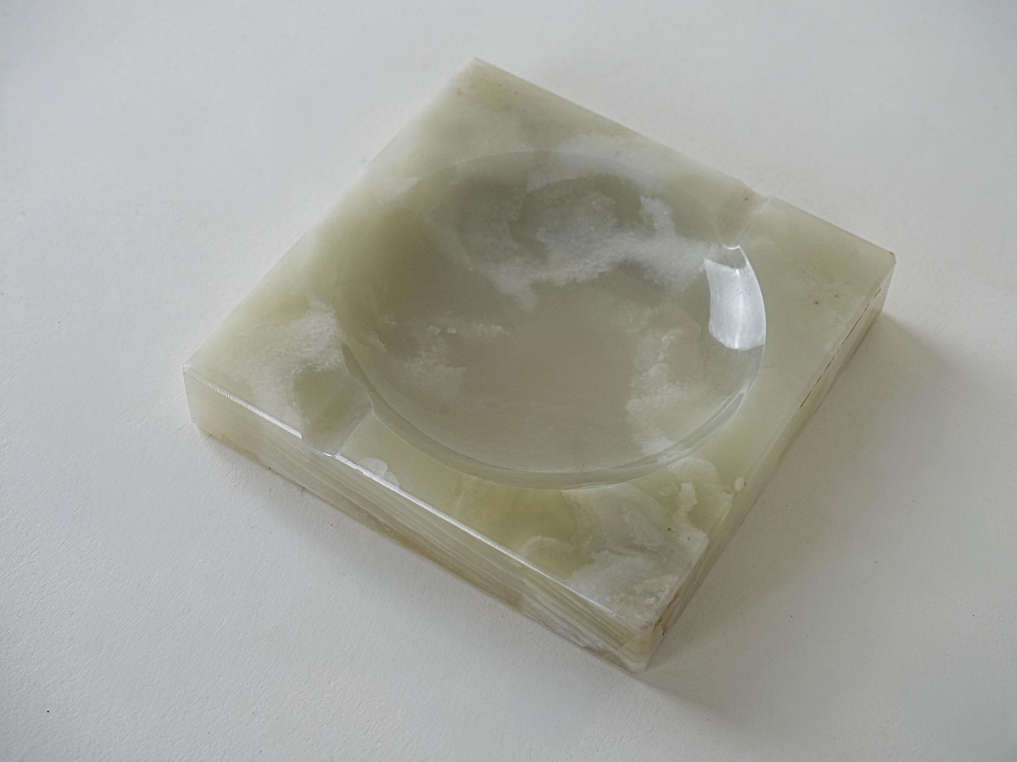 Onyx Bowl White 1960s 5