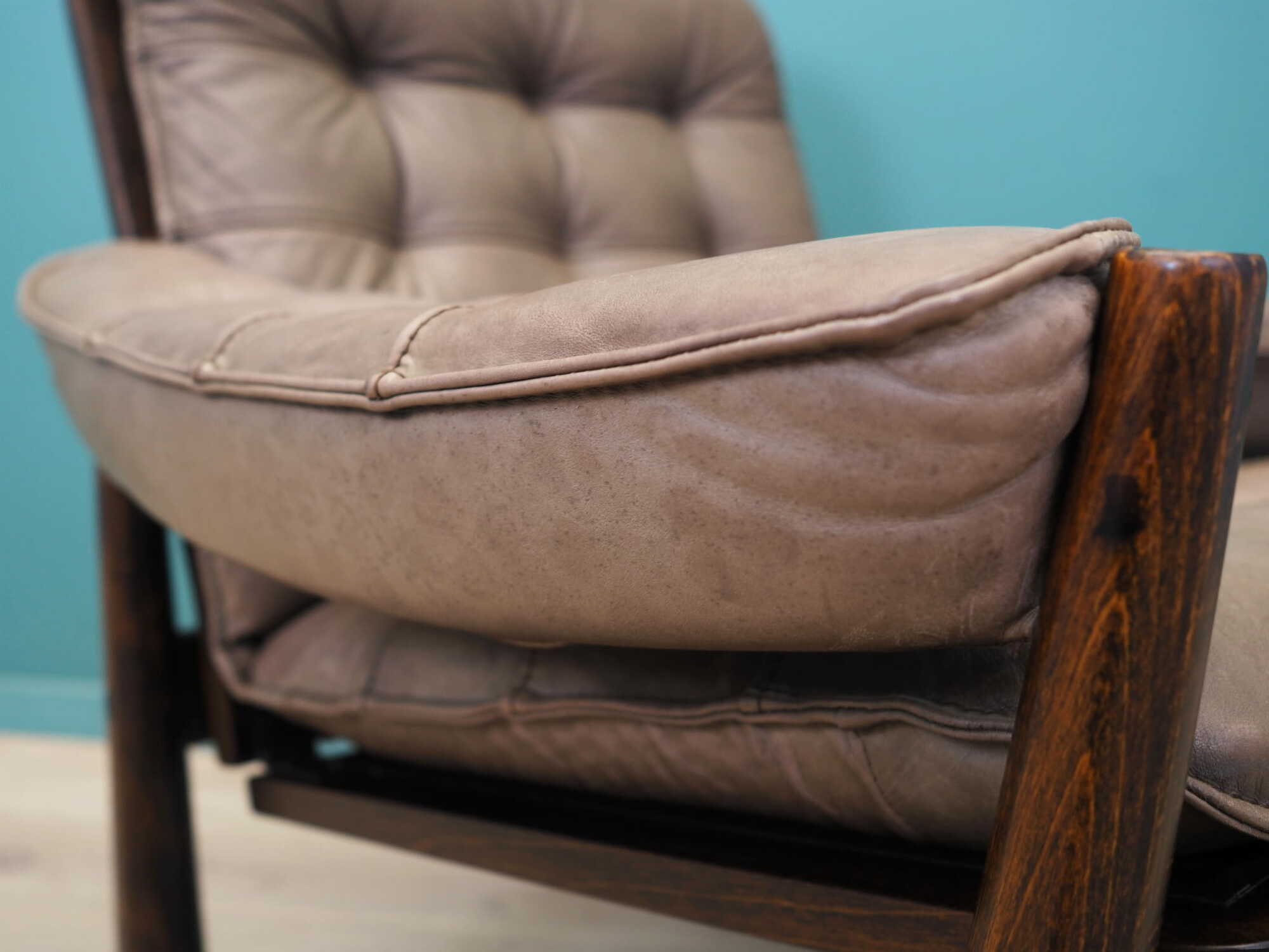 Vintage armchair leather wood brown 1960s 9