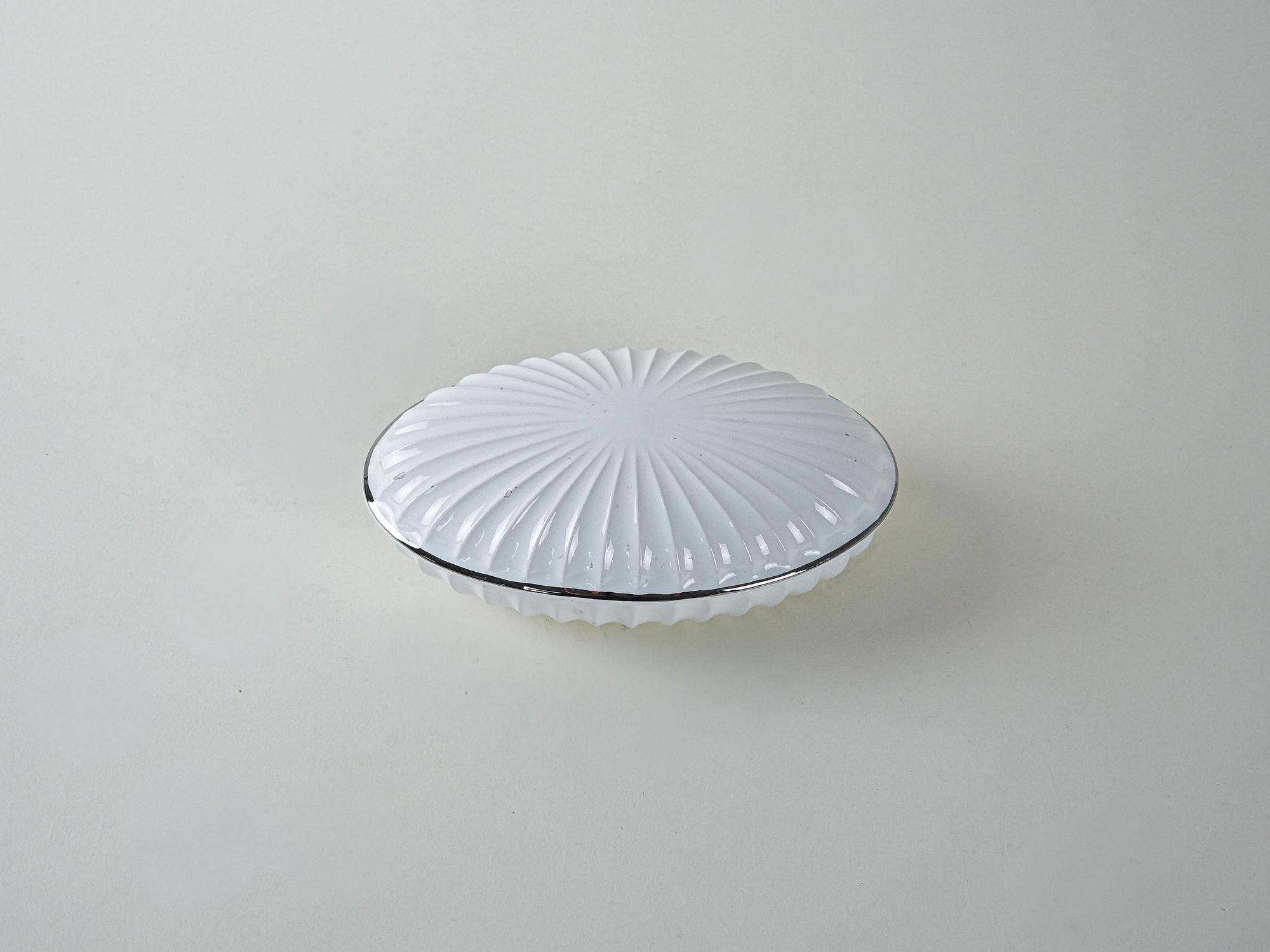 Porcelain shell dish White 1970s 3