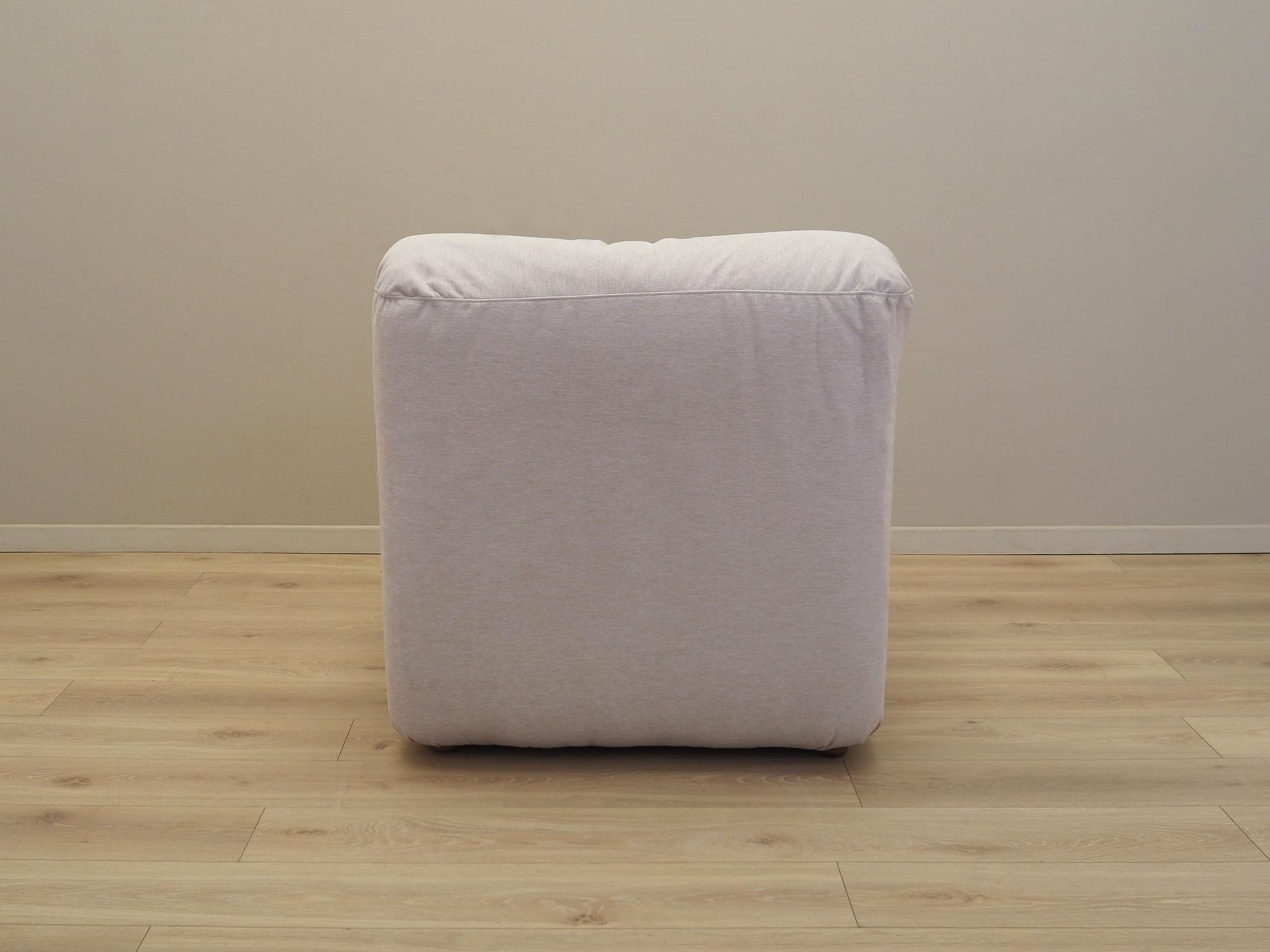 Beige armchair, Italian design, 1970s, Production: Italy 5