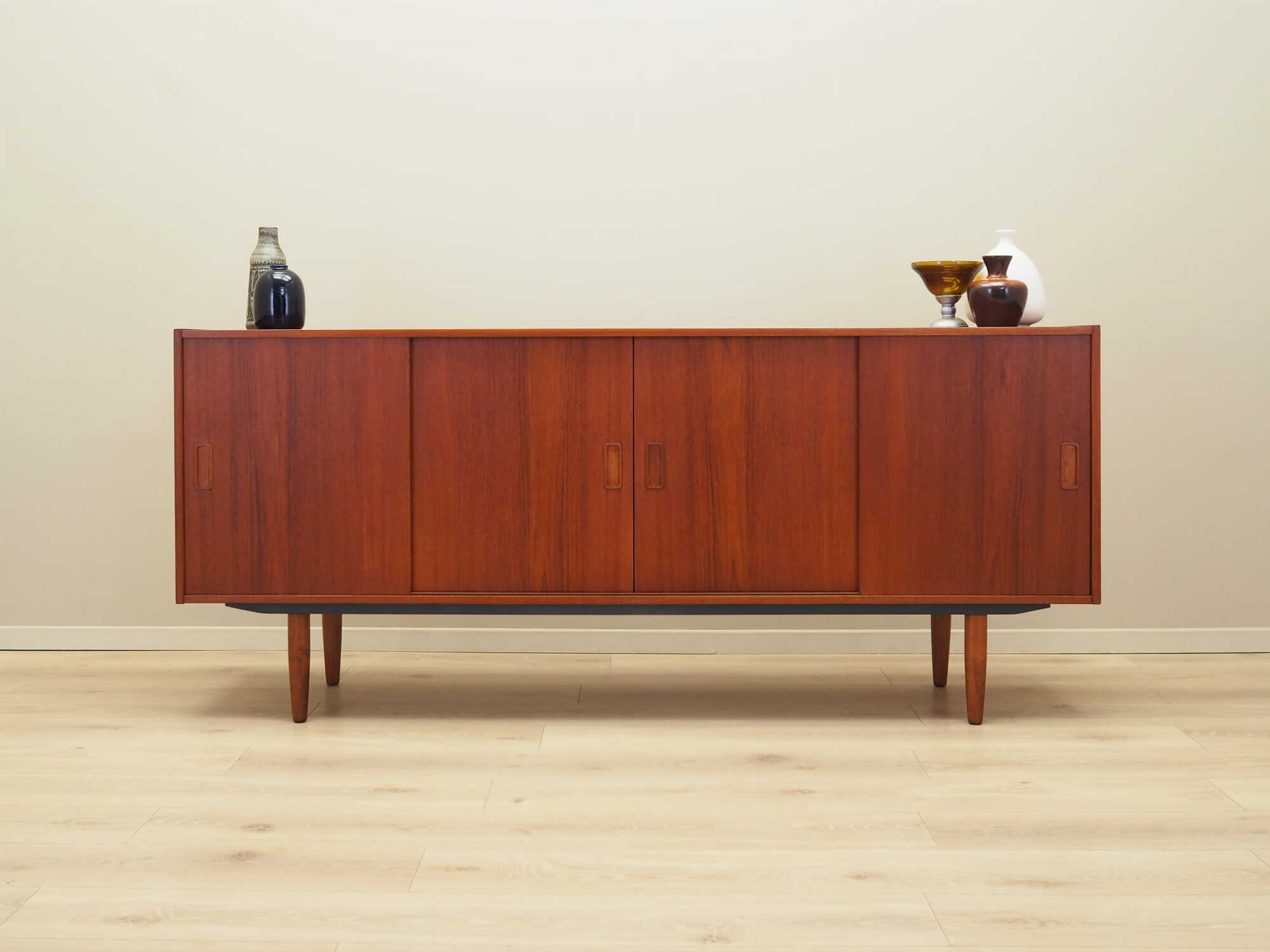 Vintage Sideboard Teakholz Braun 1970er Jahre 1