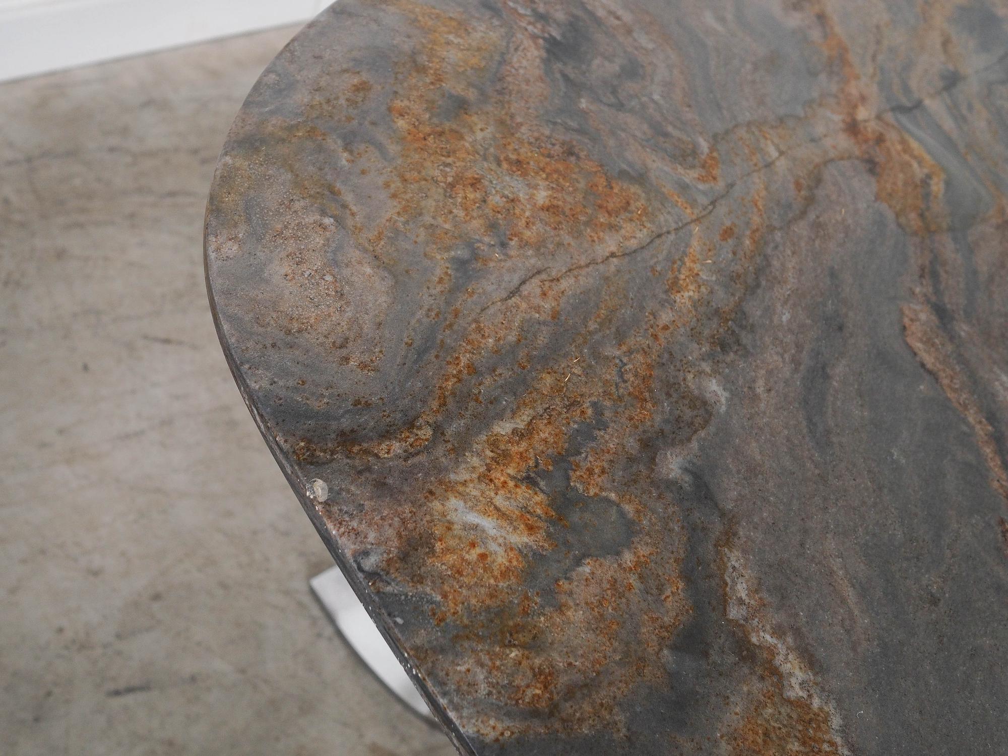 Steintisch 1980er Jahre 12