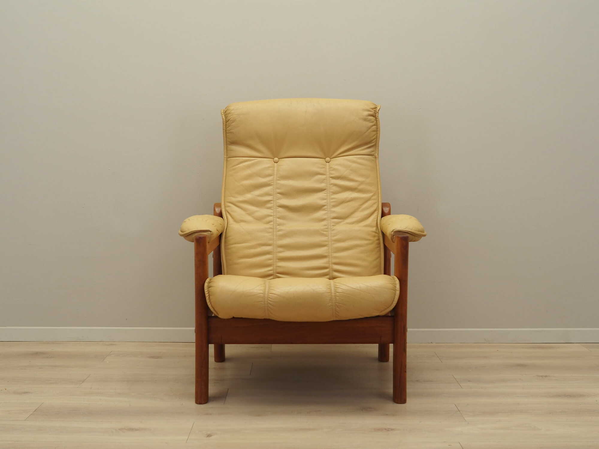 Armchair Teak Wood Leather Yellow 1960s 1