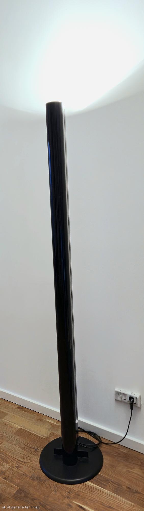 Megaron Stehlampe Schwarz  3