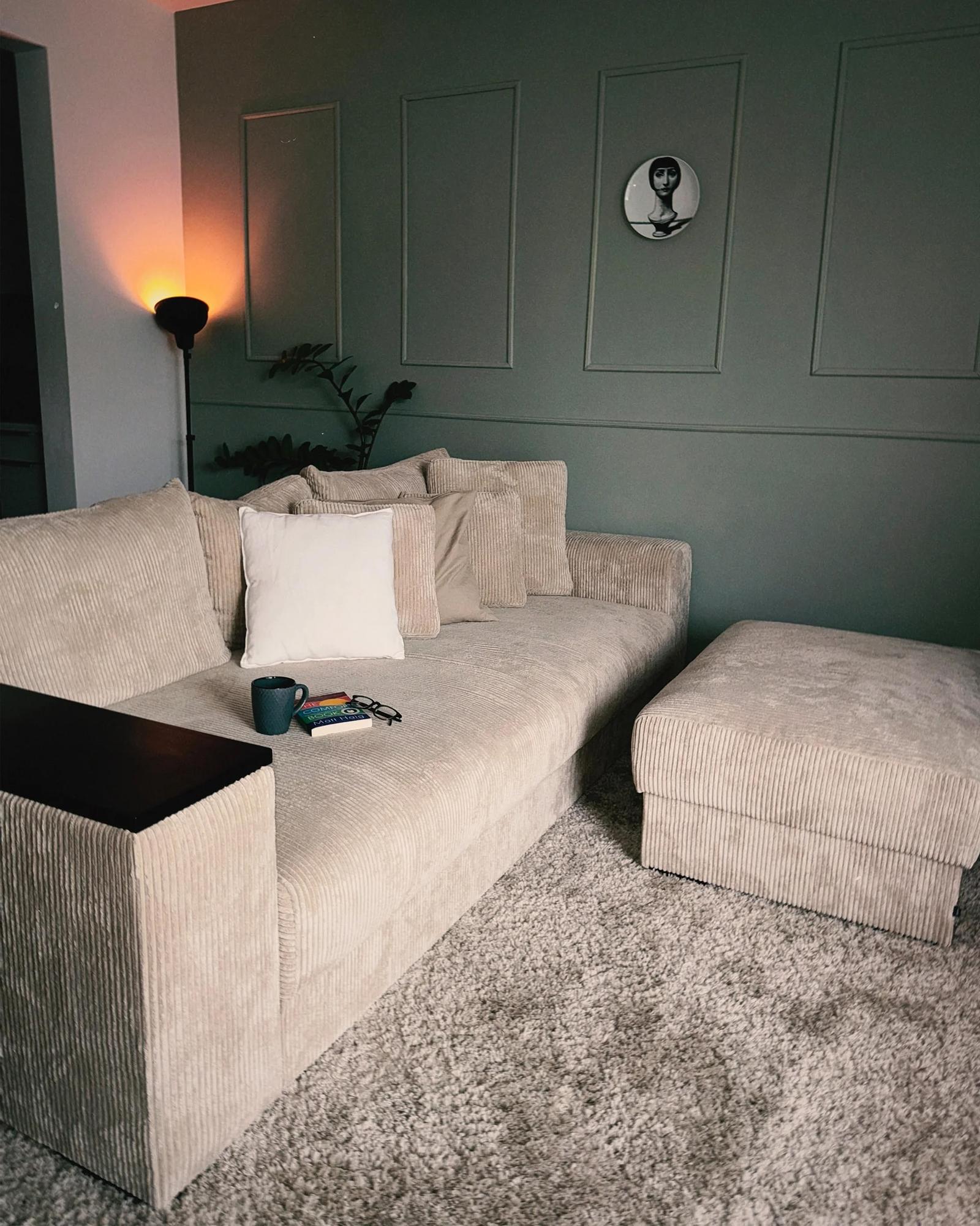 Björnen Fußhocker Creme 1