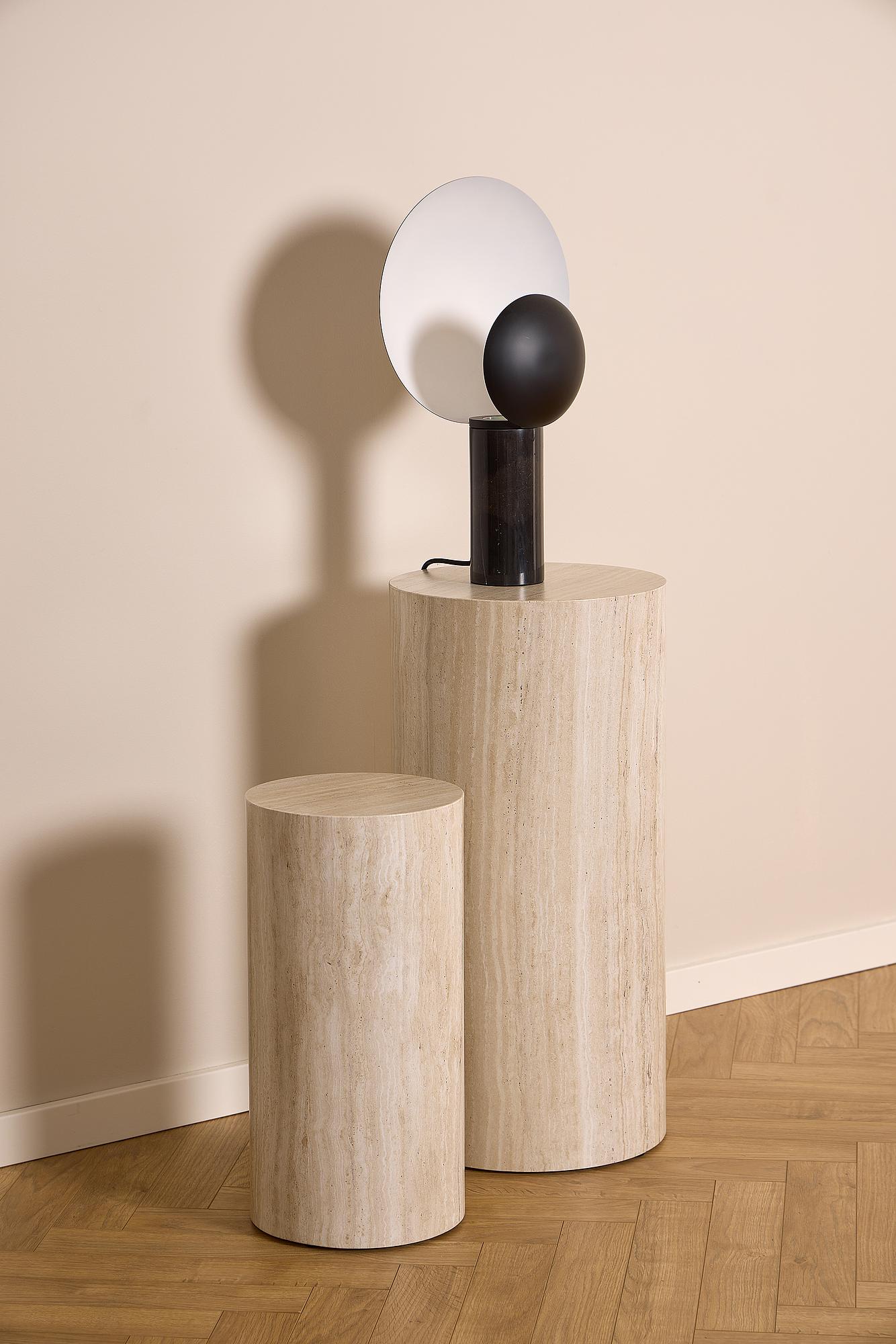 2x Beistelltisch Sukatari Holz Travertin Dekor  2