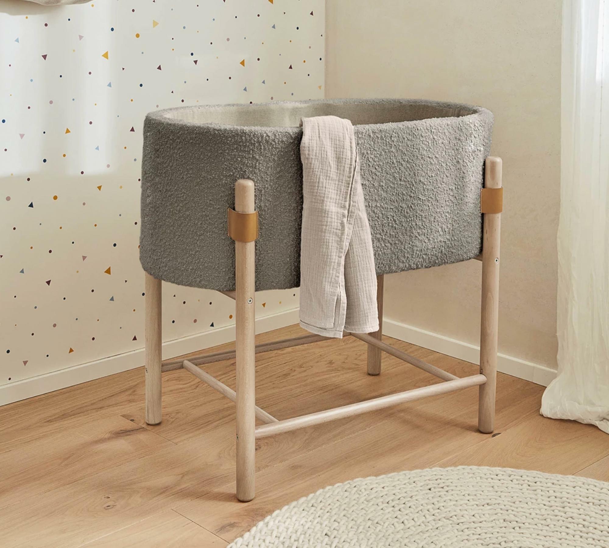 Baby Stubenwagen Shearling Nachhaltiges Buchenholz  0
