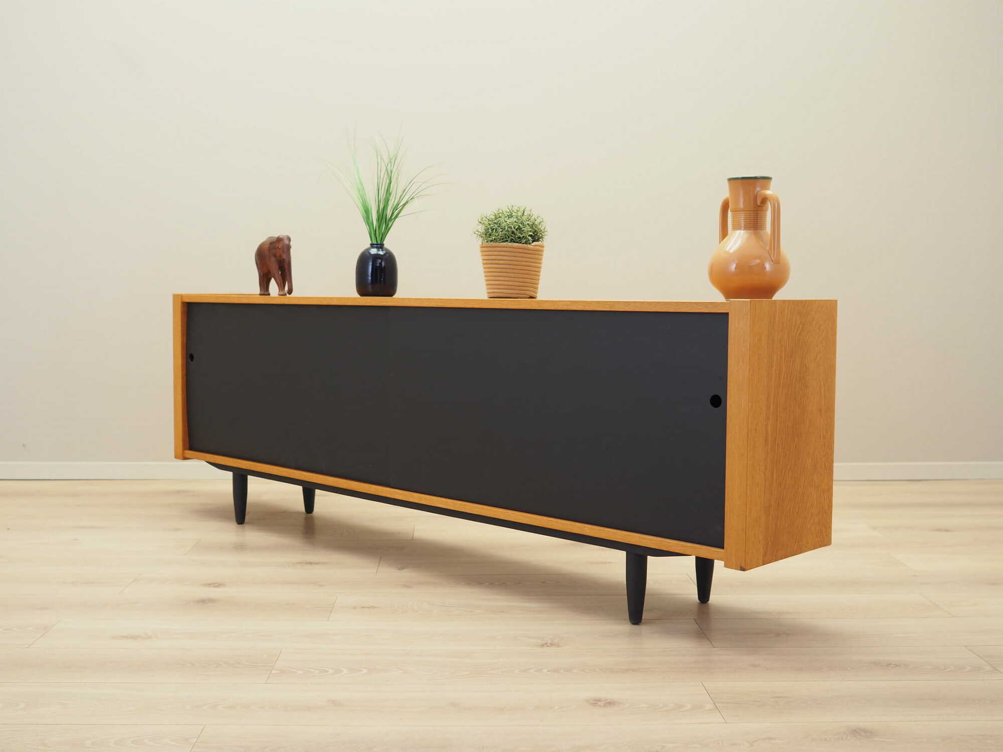 Vintage Sideboard Eschenholz Braun 1970er Jahre 3