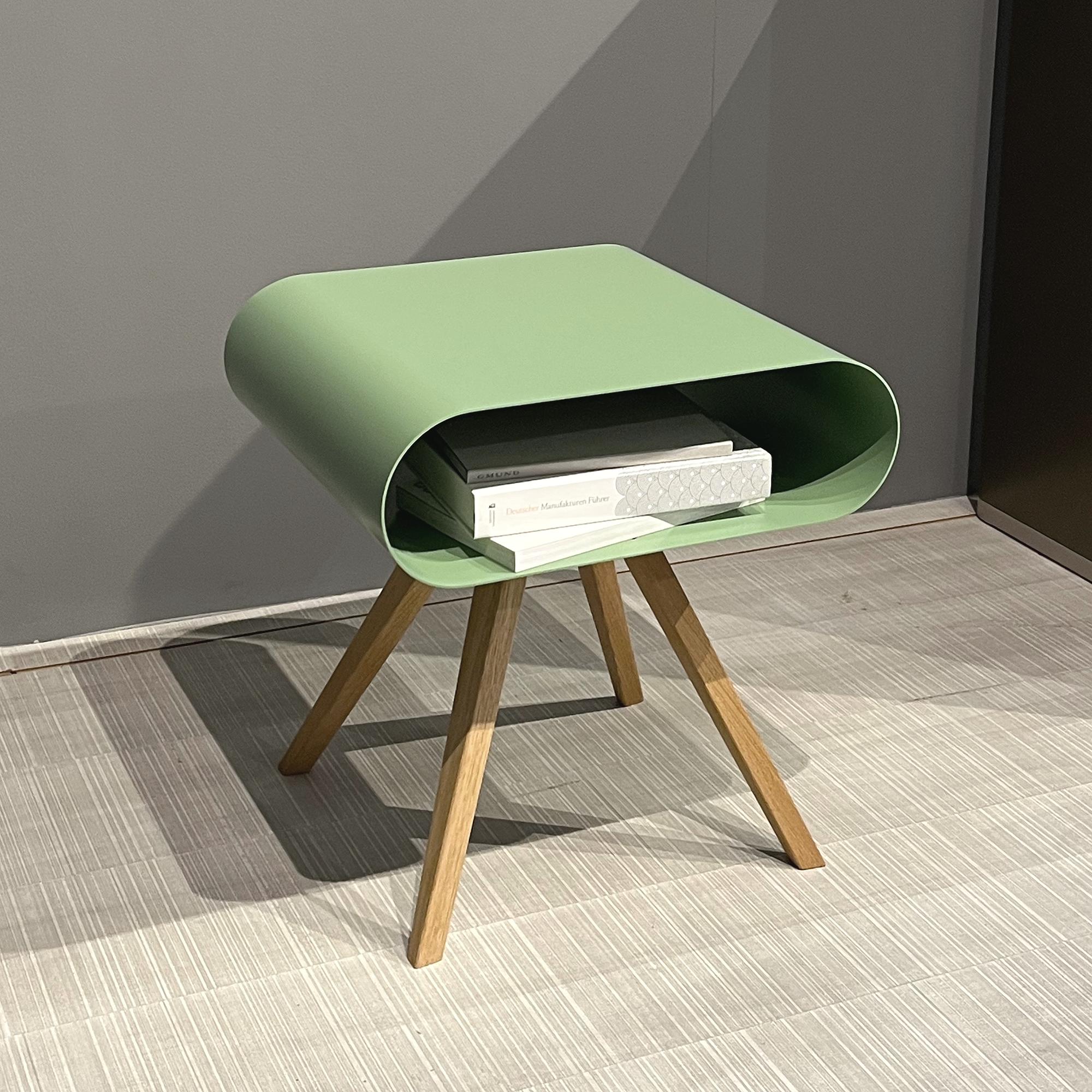 LO 12 Side table Oak wood Steel Pale green 4