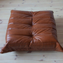 Togo Pouf Pelle Lucida Marrone Whisky 1