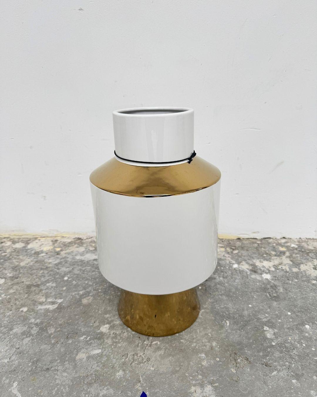 Object Vase S Gold 1