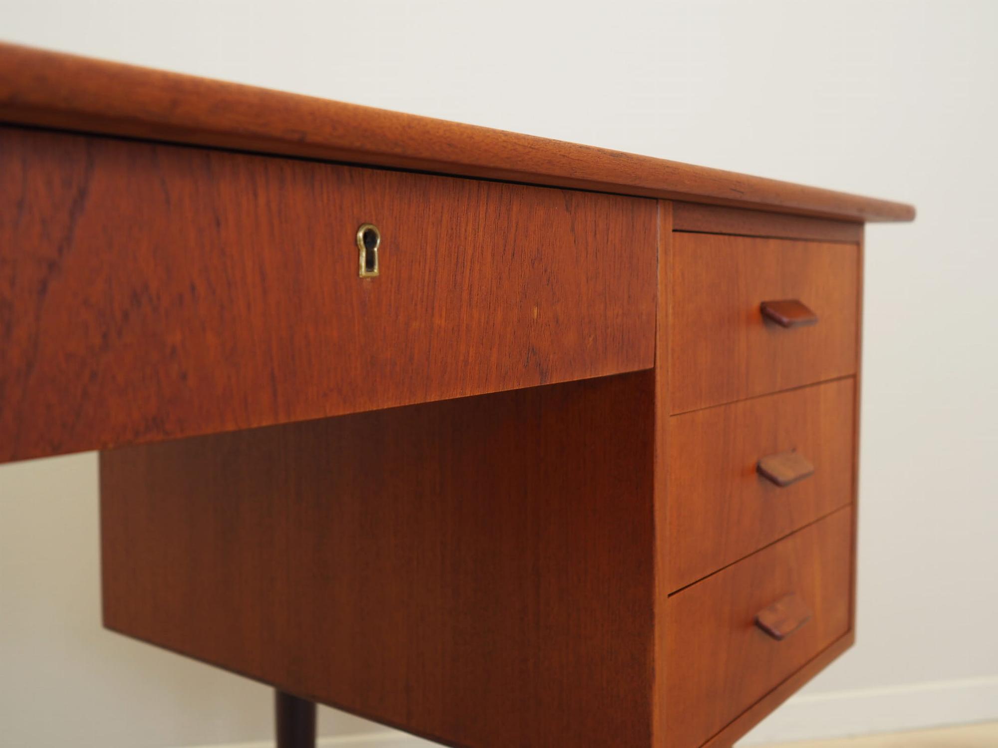 Vintage Schreibtisch Teakholz Braun 1970er Jahre 13