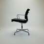 Vitra Eames EA208 Soft Pad Chair Leder Schwarz 7