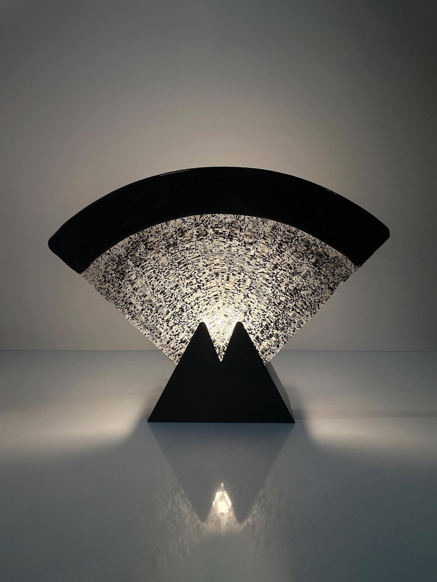 Vintage Art Deco Table Lamp 1980s 1