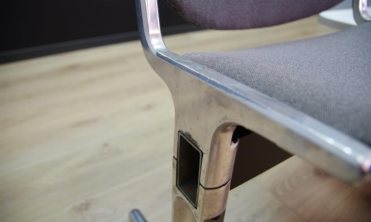 Bank Aluminium Grau 1960er Jahre 10