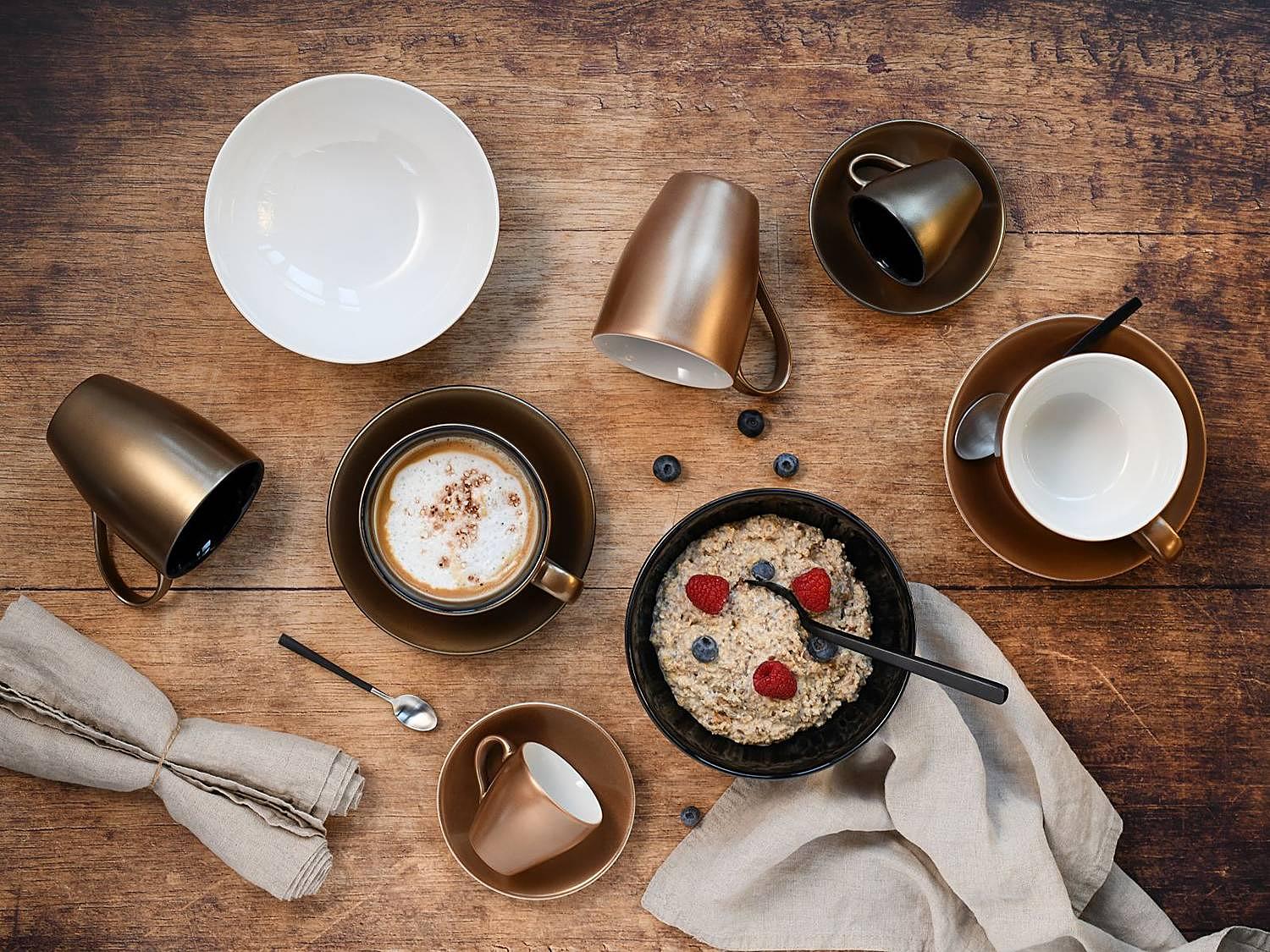 4-Teilig Golden Days Cappuccinotassen Steinzeug Schwarz 4