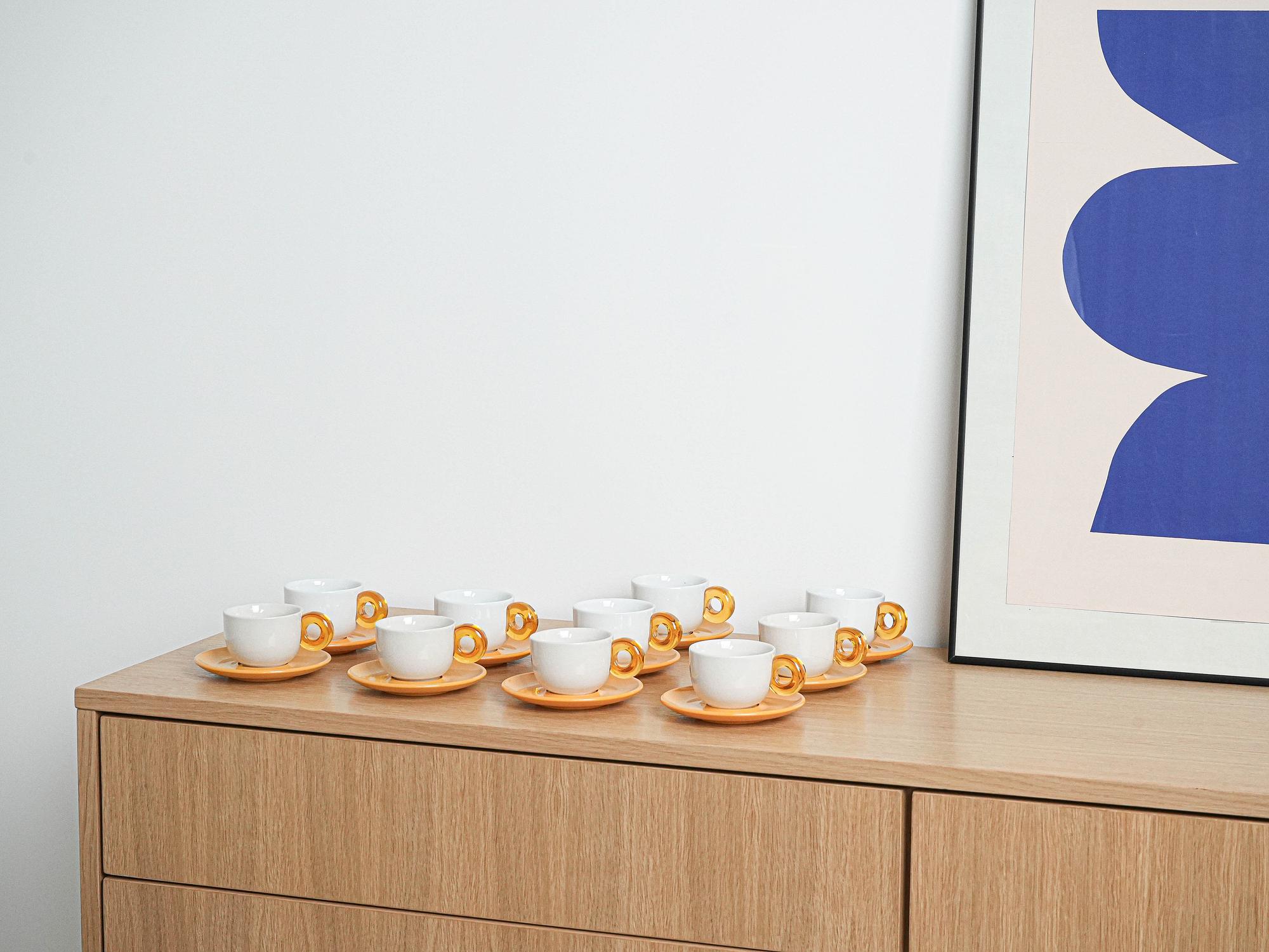 Porzellantassen-Set Gold Weiß 1970er Jahre 1