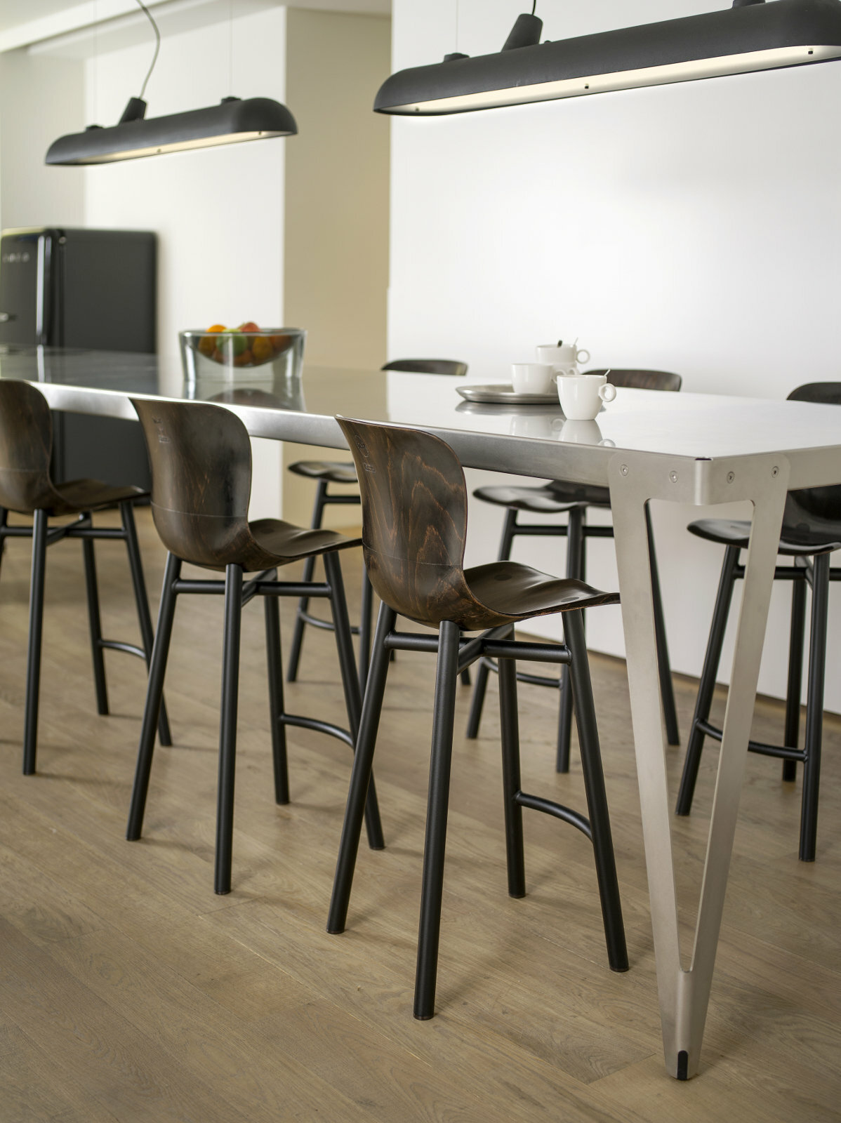 Wendela Barhocker Holz Metall Braun 1