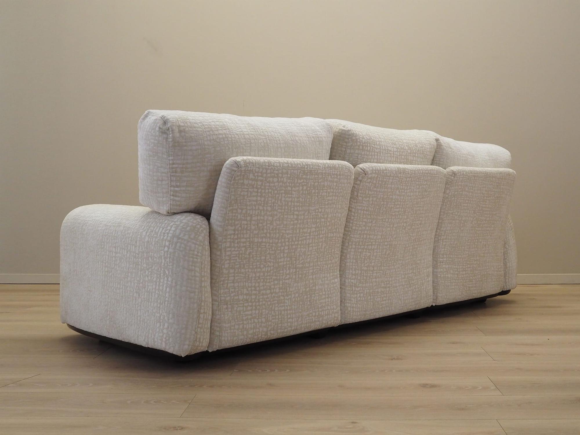 Piumotto 3-seater sofa, white, 1970s 5