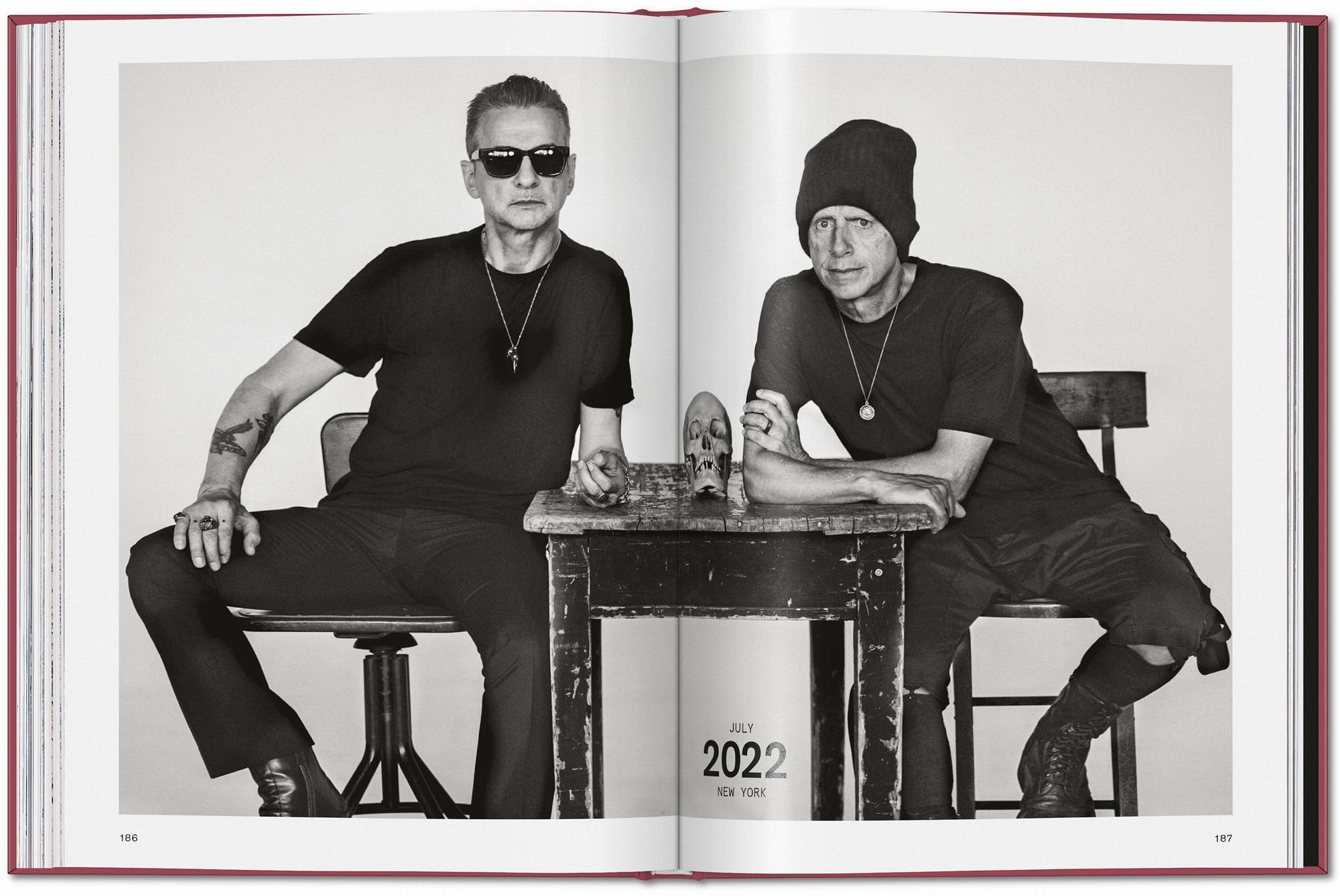Depeche Mode by Anton Corbijn in Englisch 8