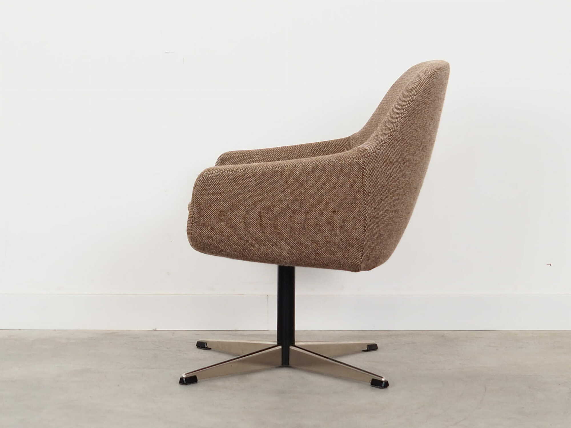 Vintage chair metal textile brown 1970s 2