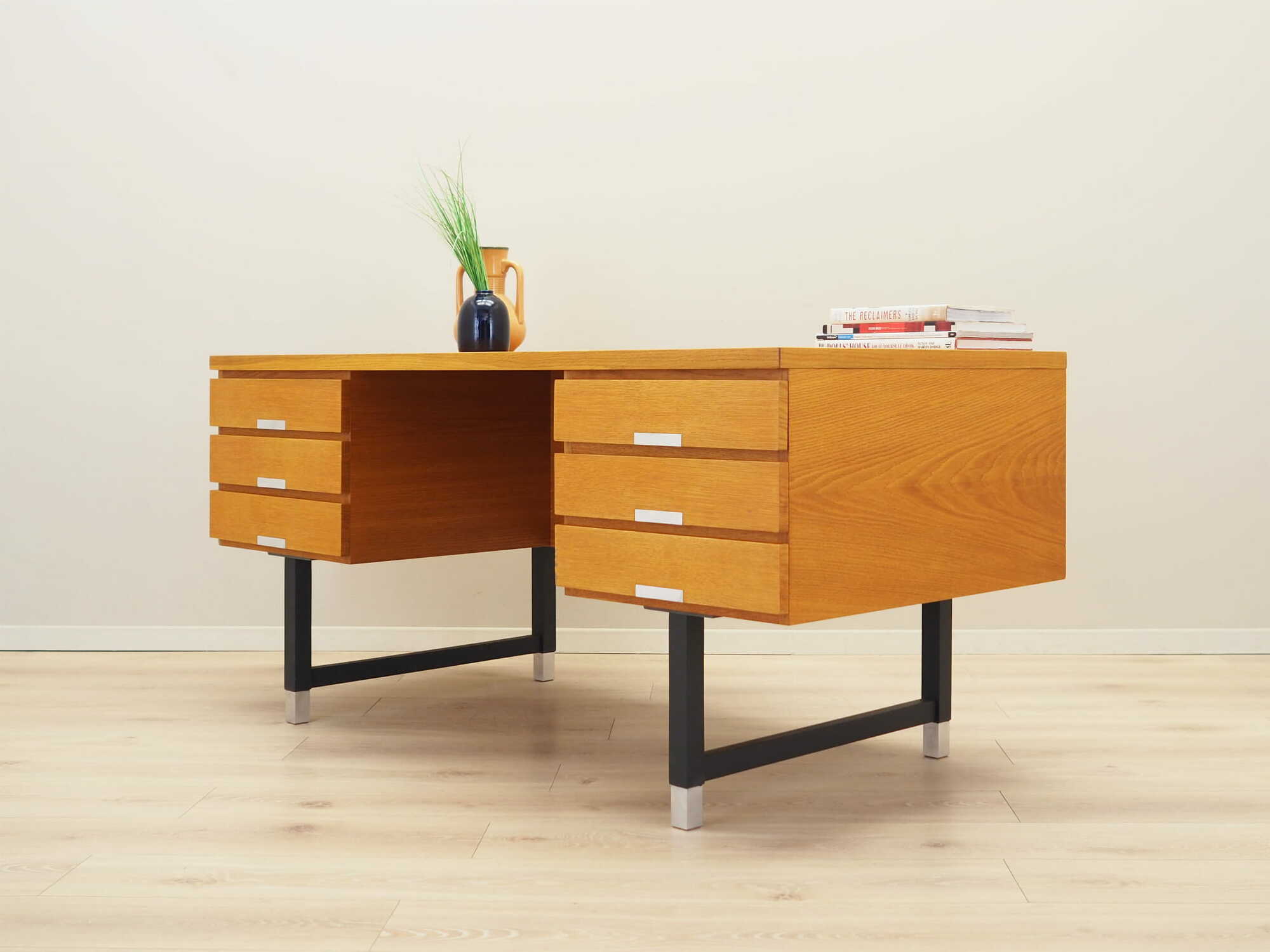 Vintage Schreibtisch Eschenholz 1970er Jahre 2
