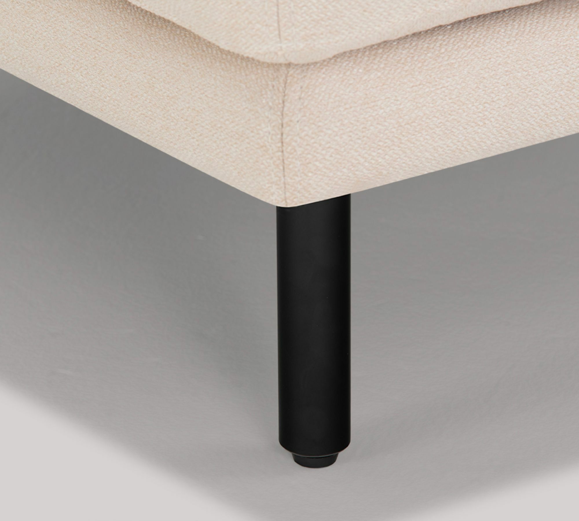 Harvey Fußhocker Mark Sand 1