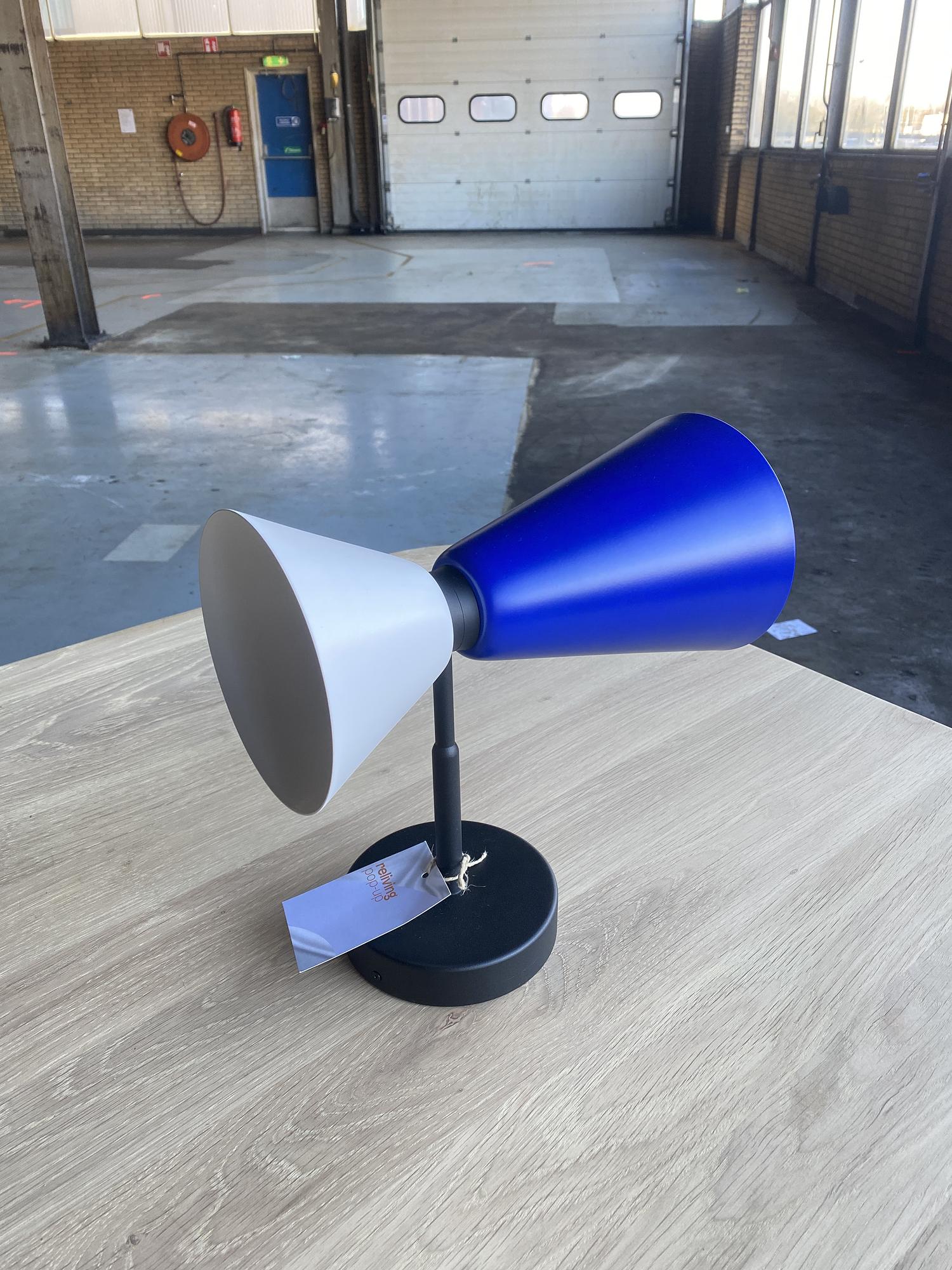 Alphabeta Wandlampe Stahl Blau Grau 2