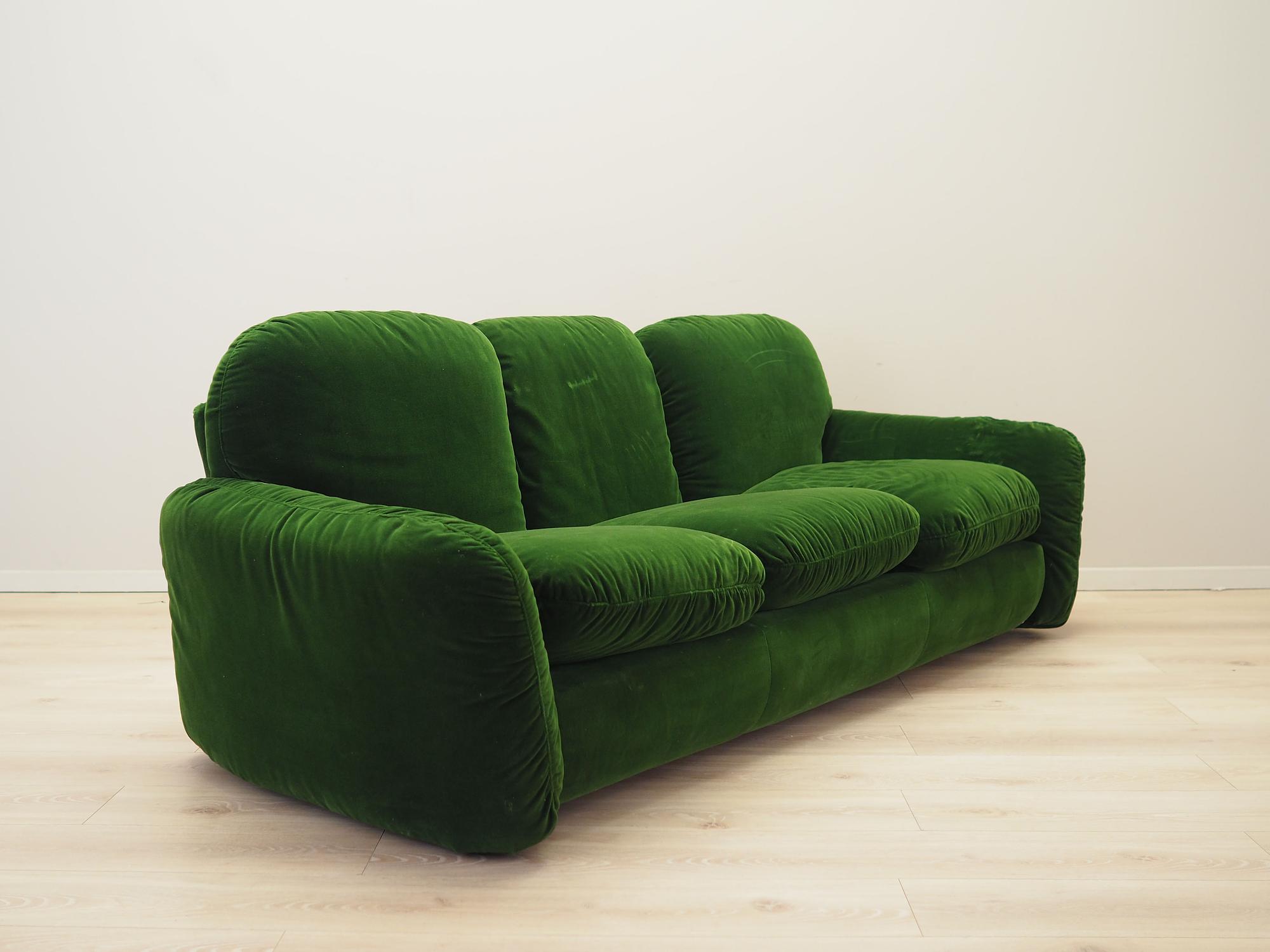 3-Sitzer Sofa Velours Grün 1970er Jahre 8