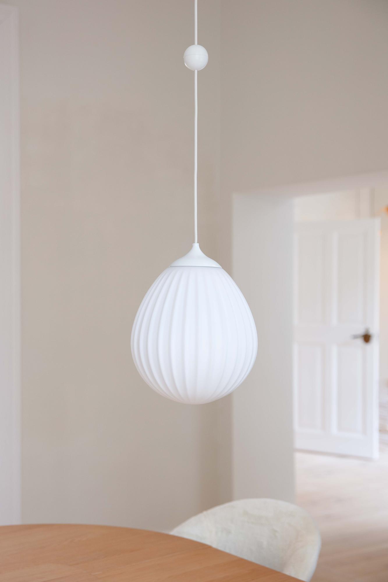 Vintage Kabelanschluss Weiß 2