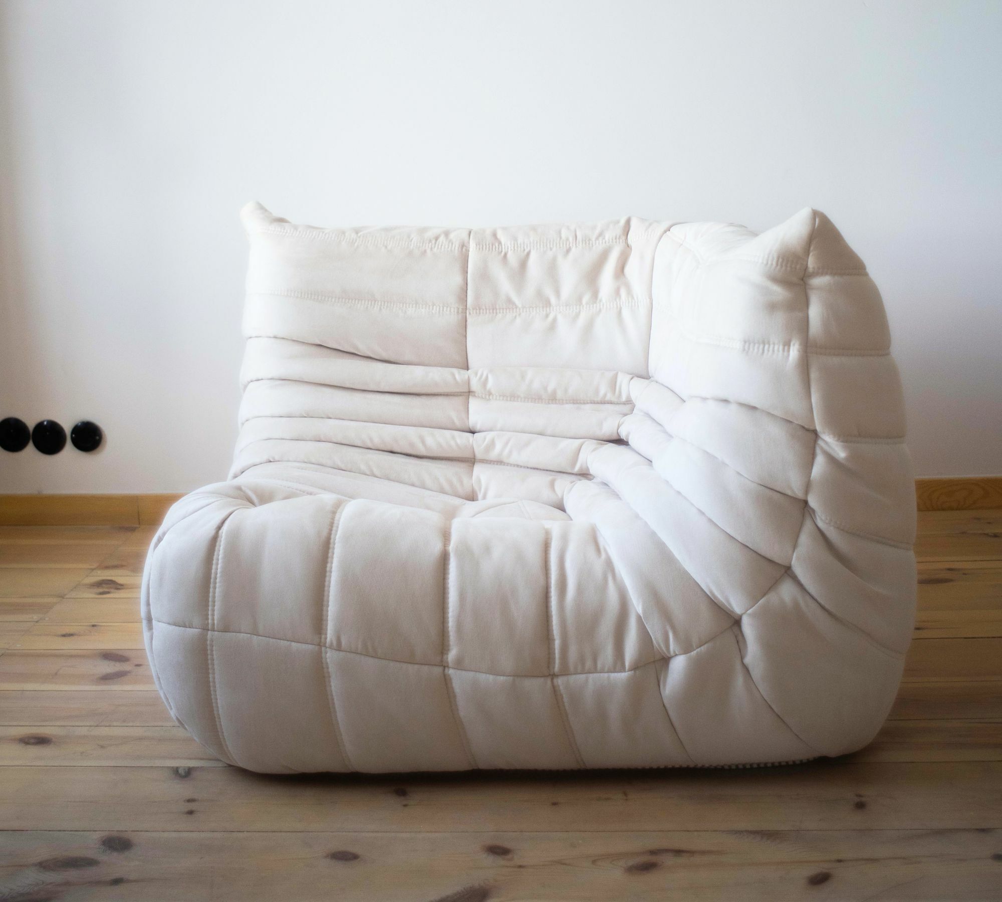 Togo Corner Sofa Faux Leather Light Beige 1