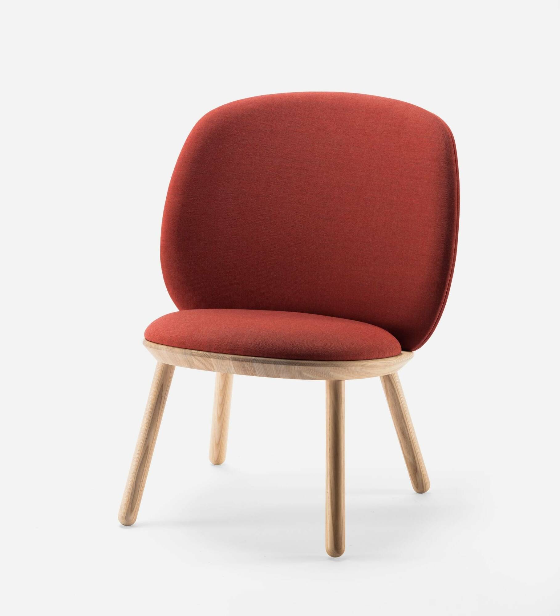 Naïve Lounge Chair Ash Wood Fabric Cognac 1