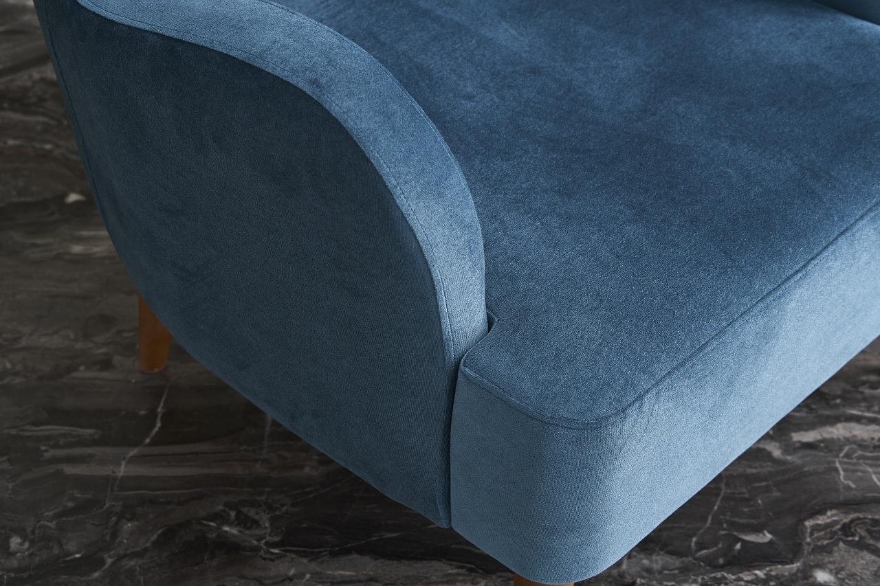 Karina Sessel Blau 2