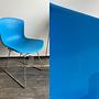 Bertoia Stuhl Chrom Blau 1