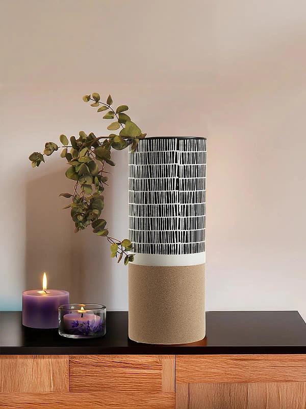 Jada Große Gestreifte Vase
 1