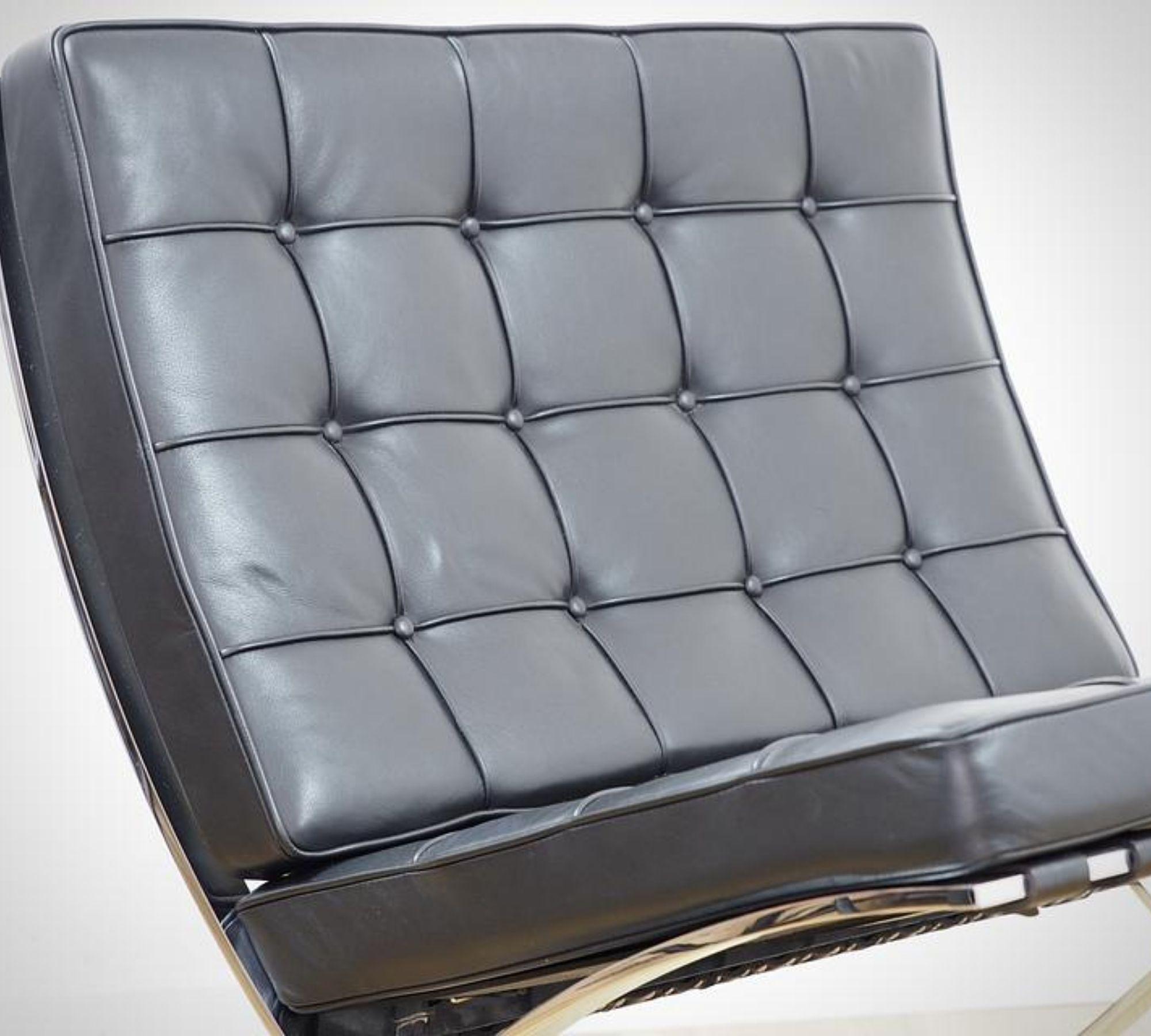 Barcelona Chair & Hocker Leder Schwarz 5