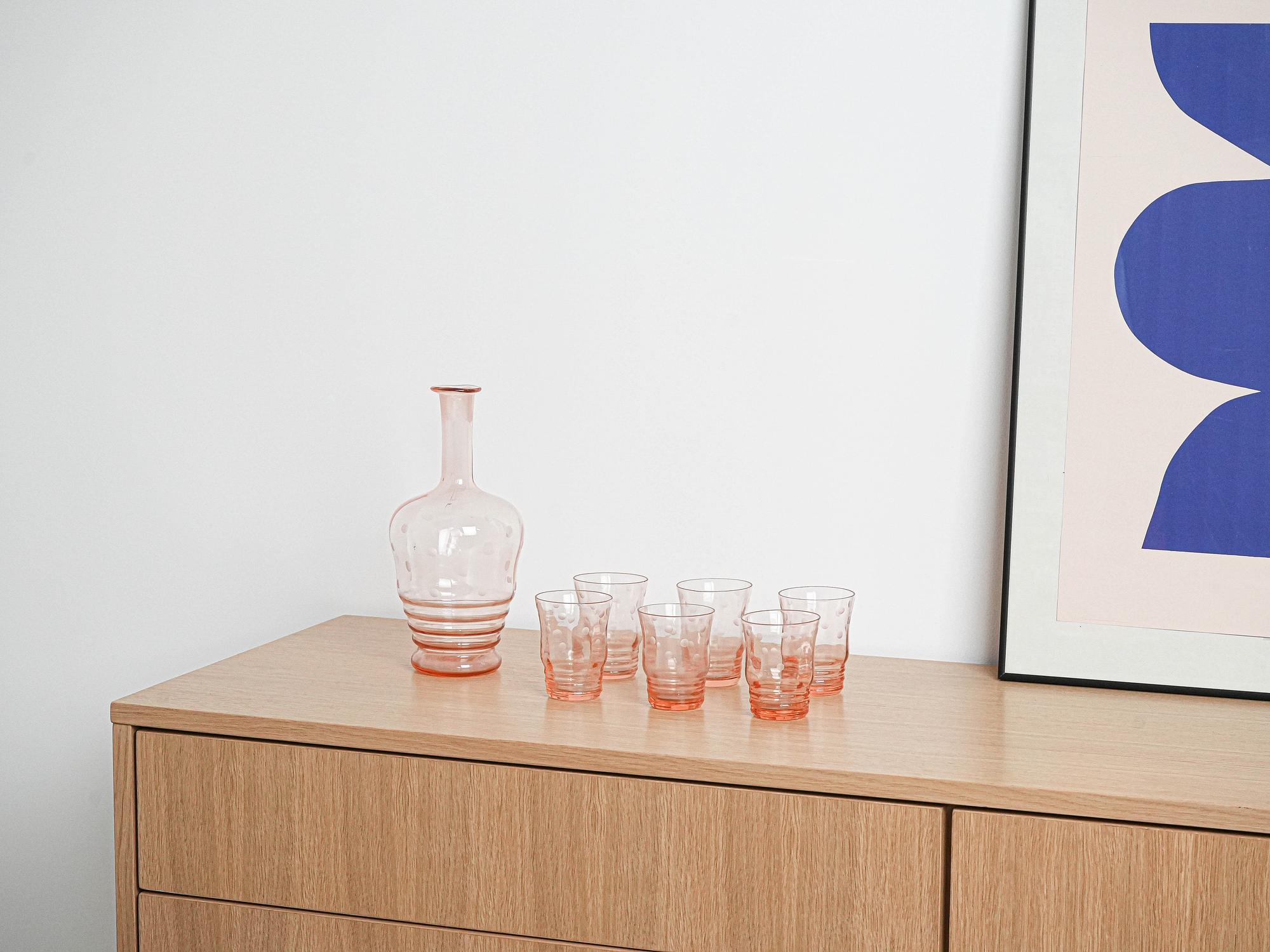 Set di bicchieri e caraffa trasparente anni '70 1