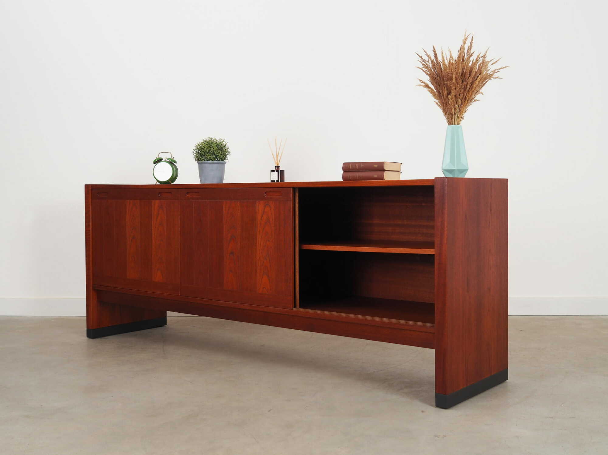 Vintage Sideboard Teakholz Braun 1960er Jahre 4