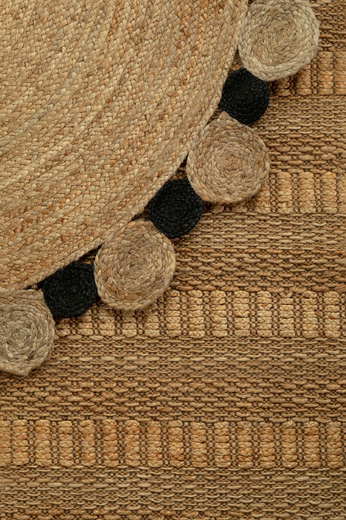 Bosie Demir Groß Naturfarbener und Schwarzer Jute Teppich 1