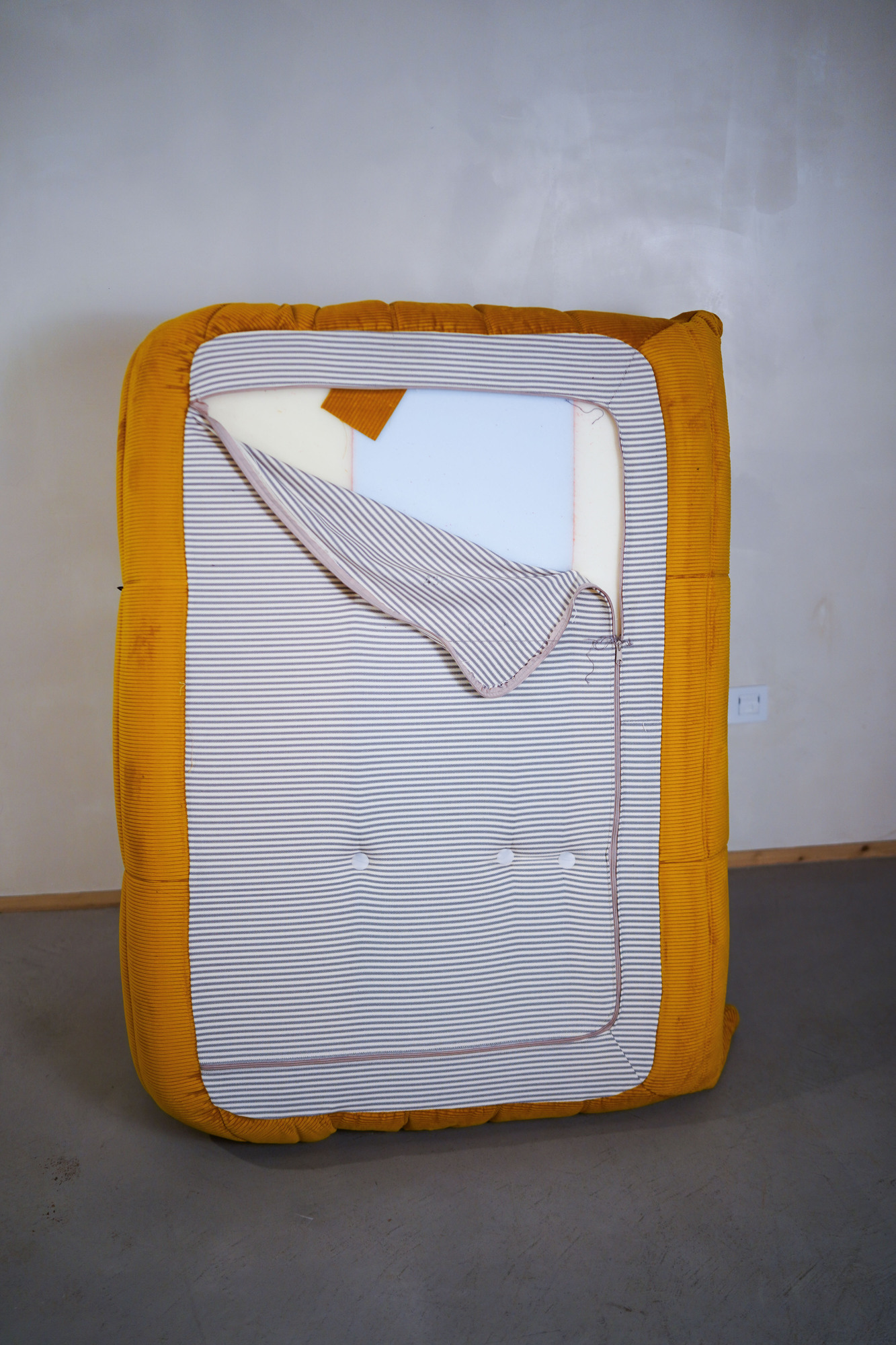 Togo Sofa 2-seater Cord Gold Yellow 3