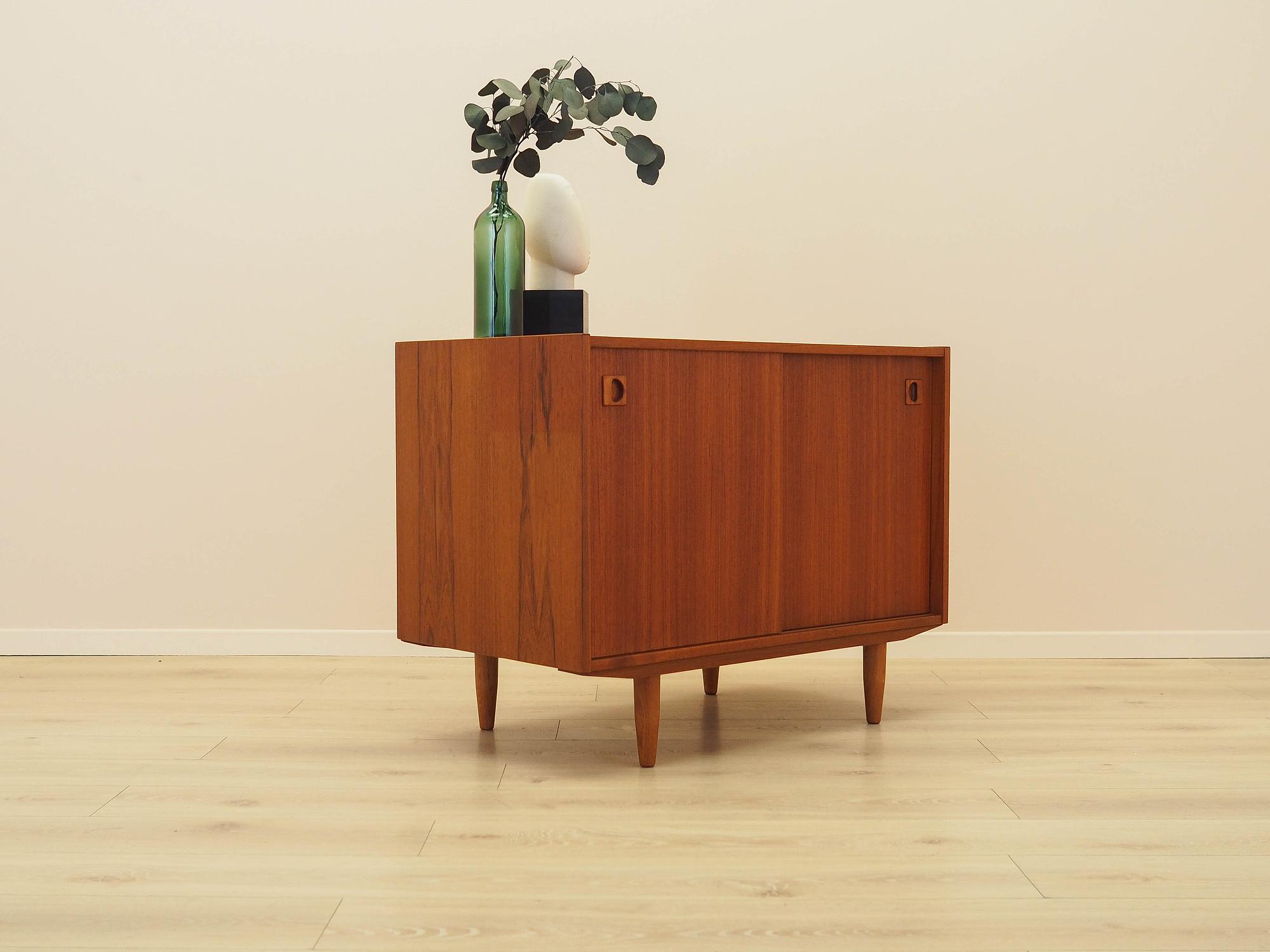 Teak cabinet 1970s 5