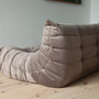 Togo Sofa 2-Sitzer Samt Warmgrau 4