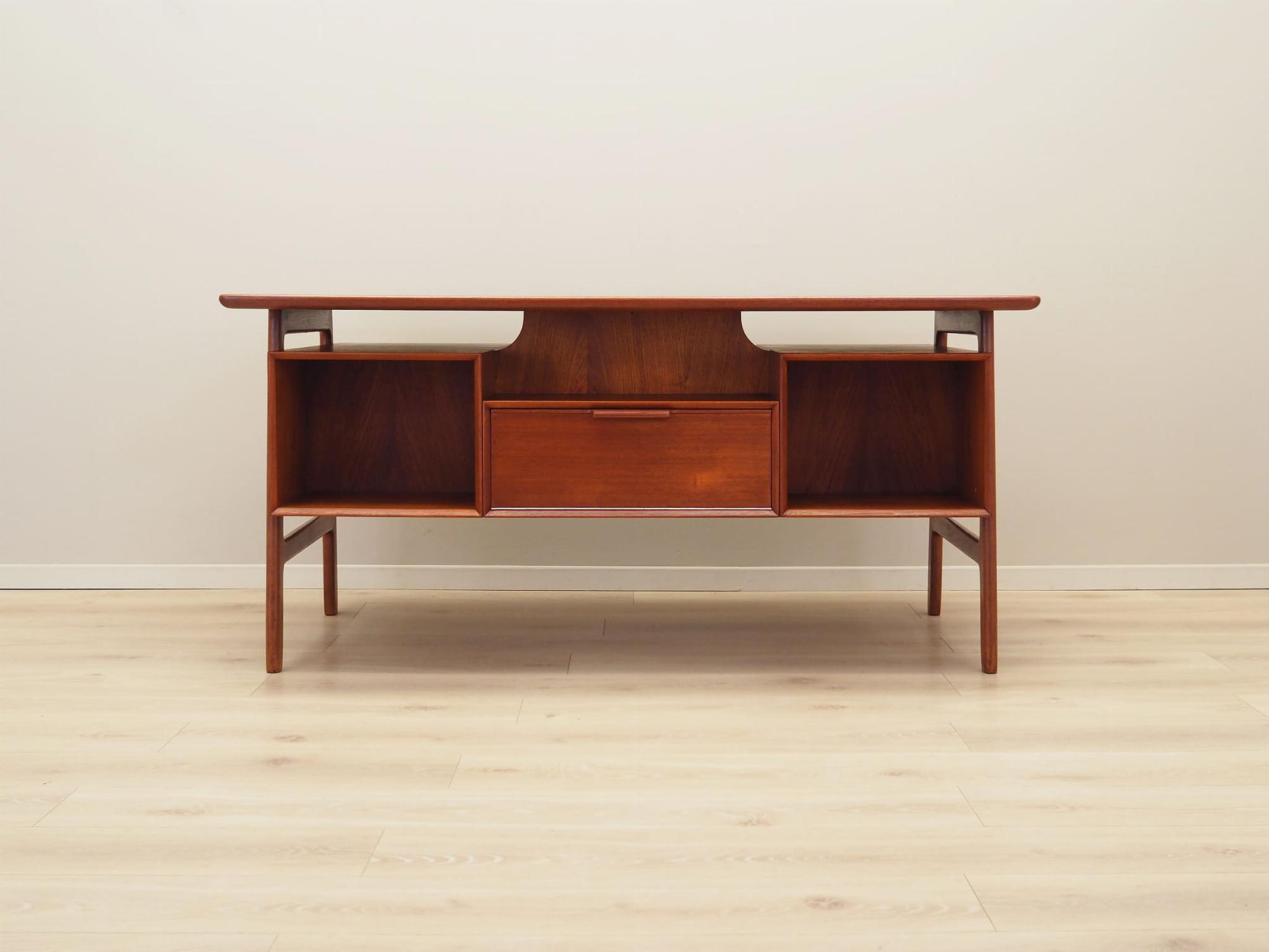 Vintage Schreibtisch Teakholz Braun 1970er Jahre 14