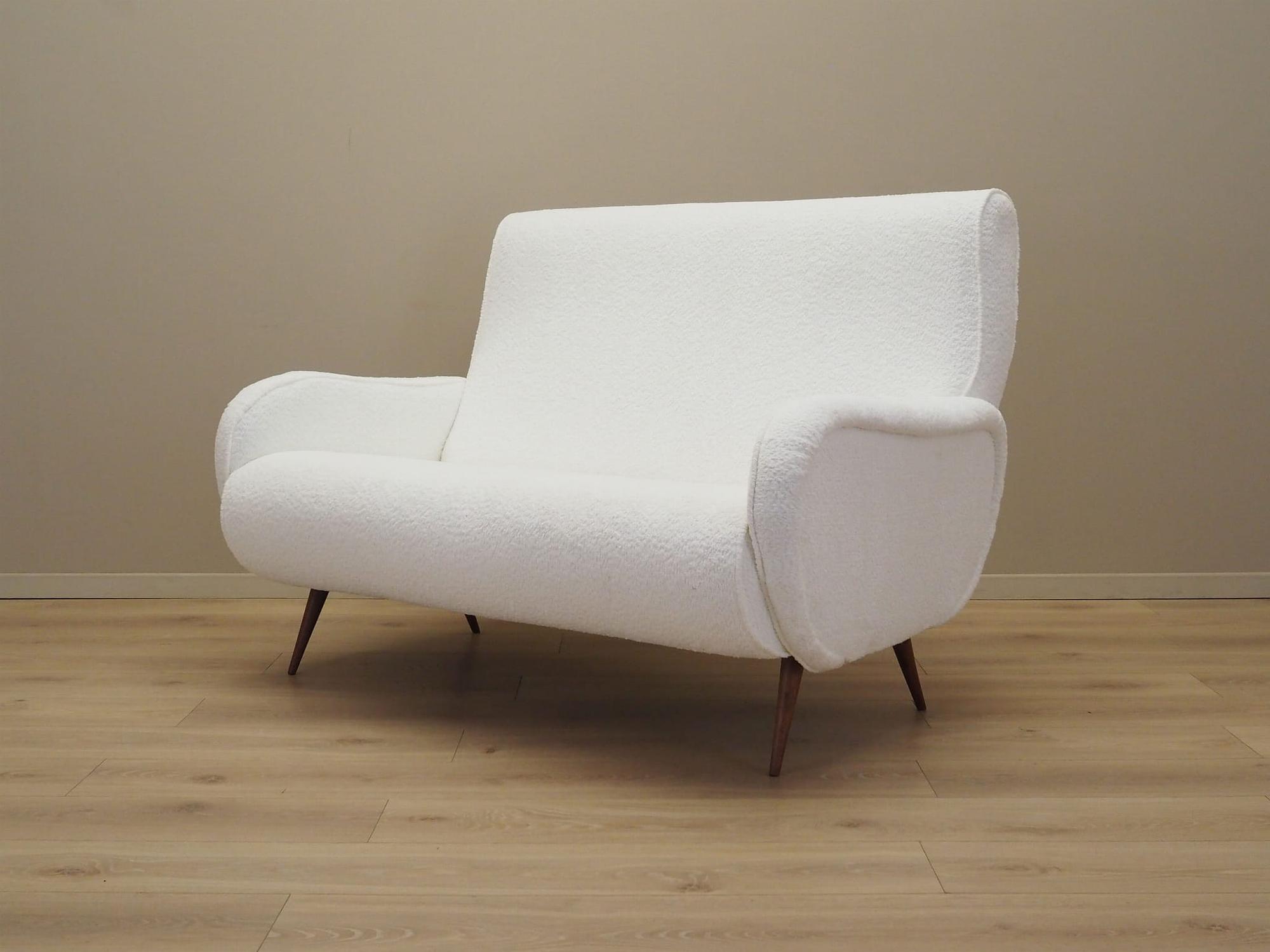Divano bianco anni '70 3