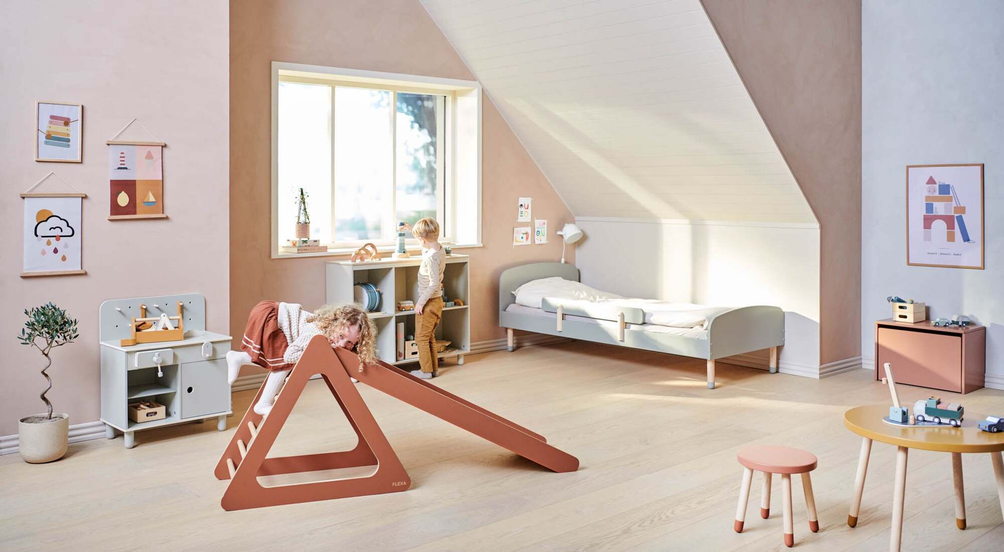 Kinderbank & Aufbewahrung Holz Blush 2