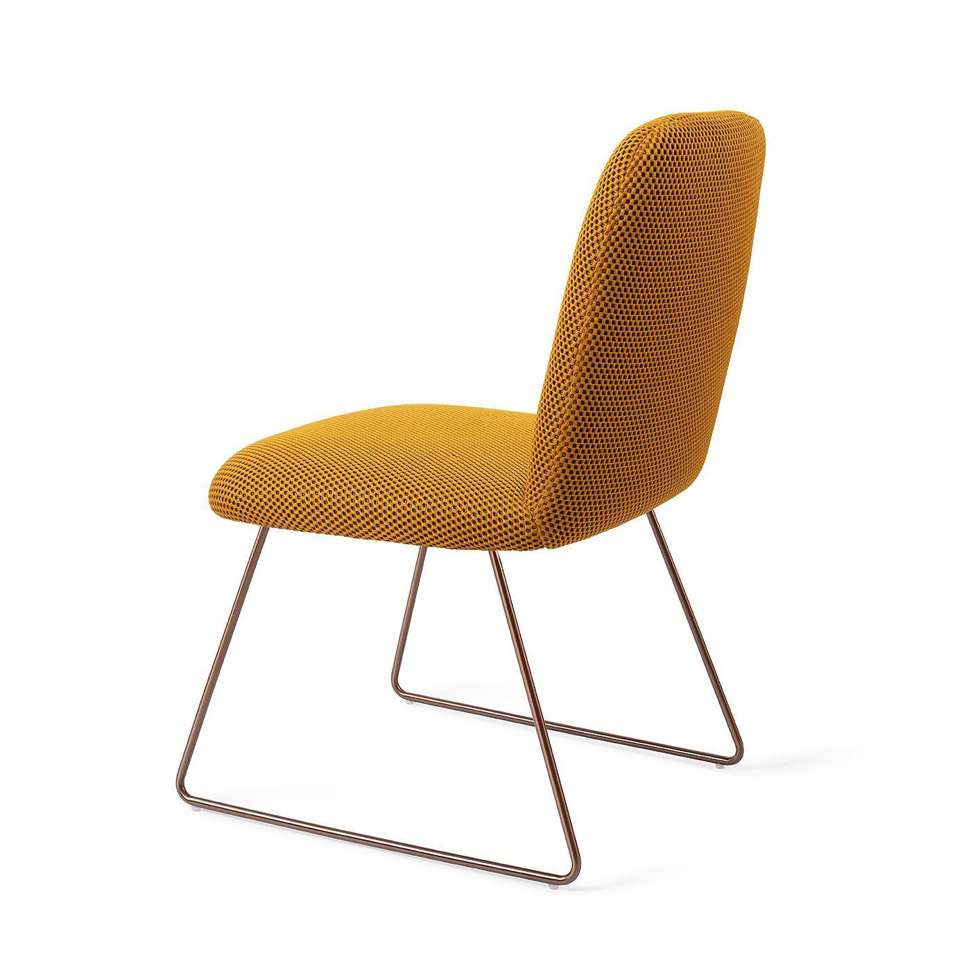 Taiwa Dining Chair Groovy Garam 3