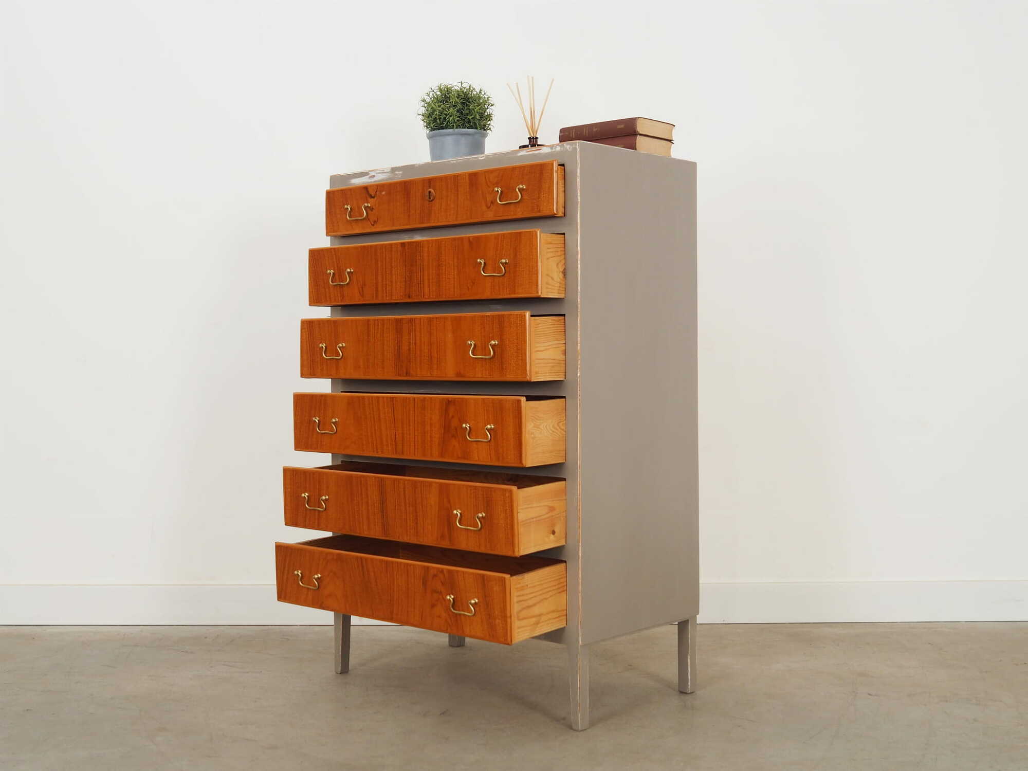 Vintage chest of drawers walnut brown 1960s 3
