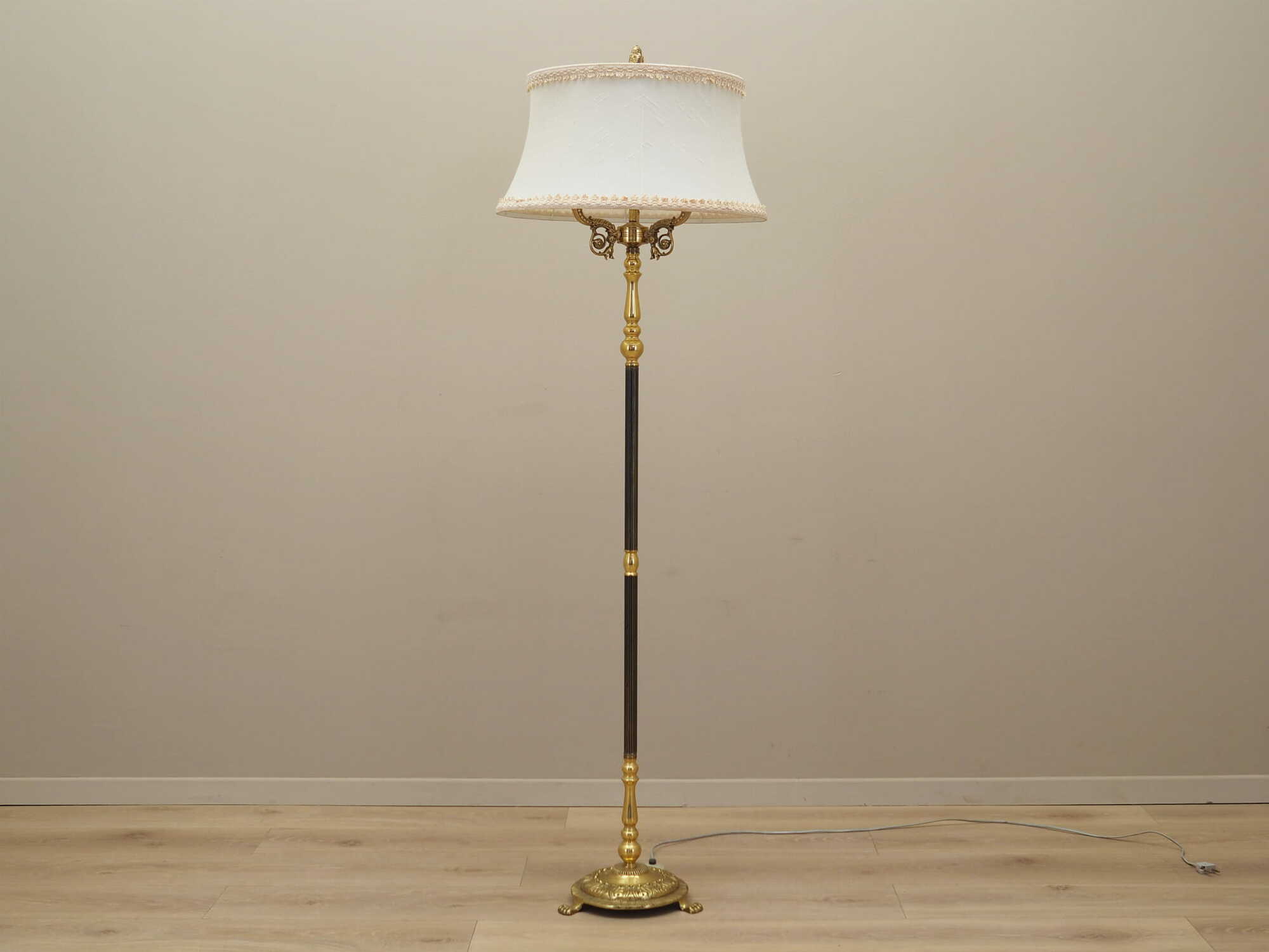 Vintage floor lamp Metal Fabric White 1970s 1